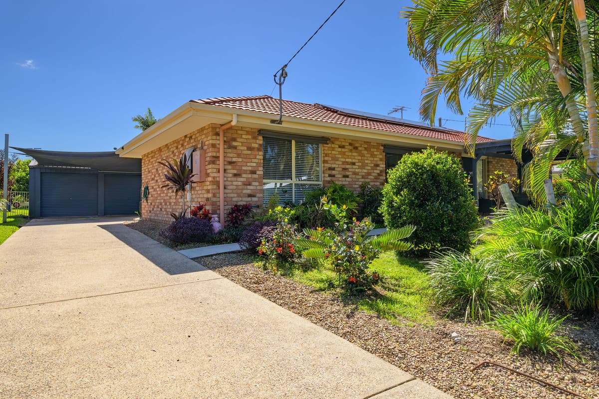 80 Golden Hind Avenue, Cooloola Cove - Image 1