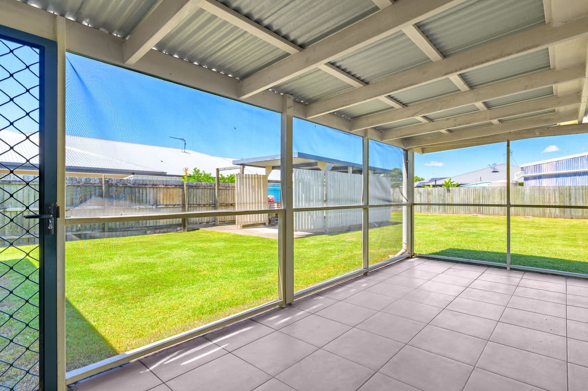 14 Creekside Esplanade, Cooloola Cove - Thumbnail 5