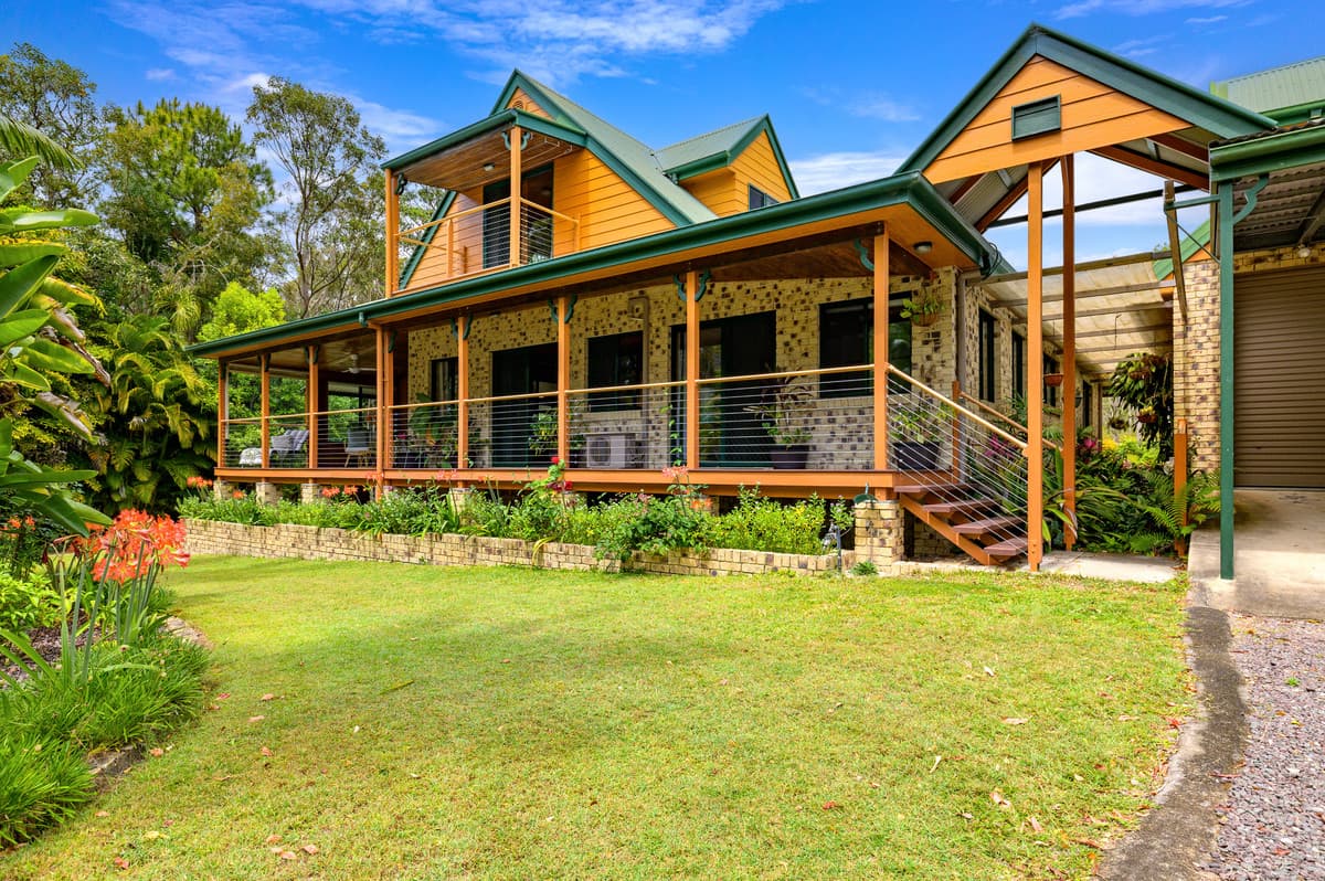 36 Investigator Avenue, Cooloola Cove - Thumbnail 3