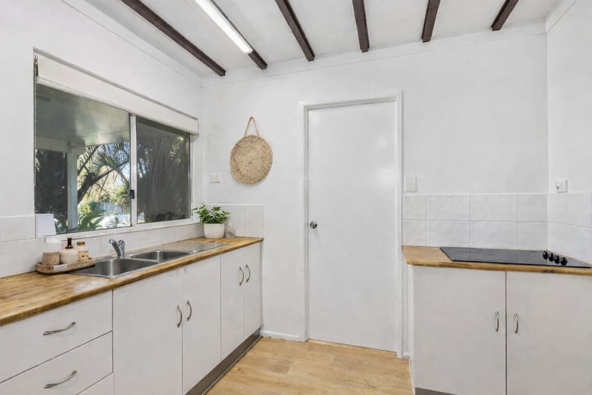 22 Tailor Street, Tin Can Bay - Thumbnail 8