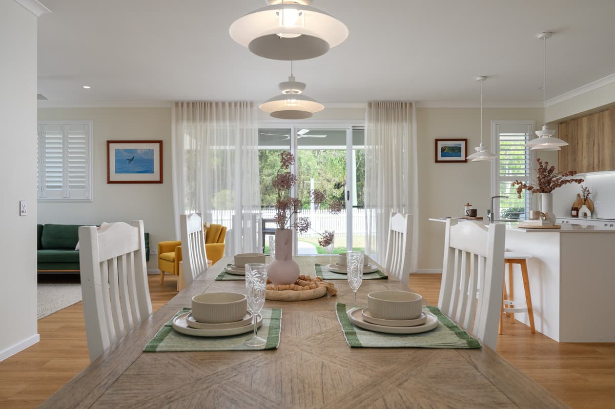 83 Esplanade, Tin Can Bay - Thumbnail 4