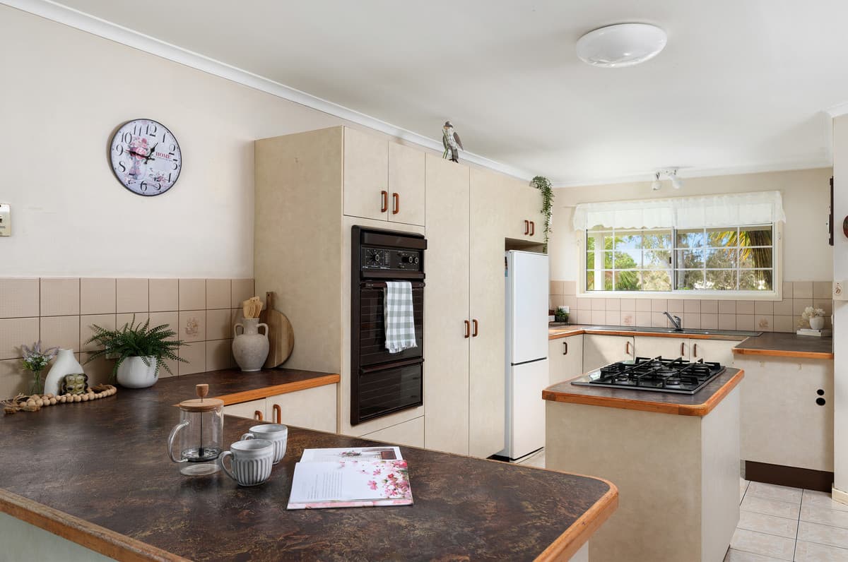 23 Atlantis Avenue, Cooloola Cove - Thumbnail 3