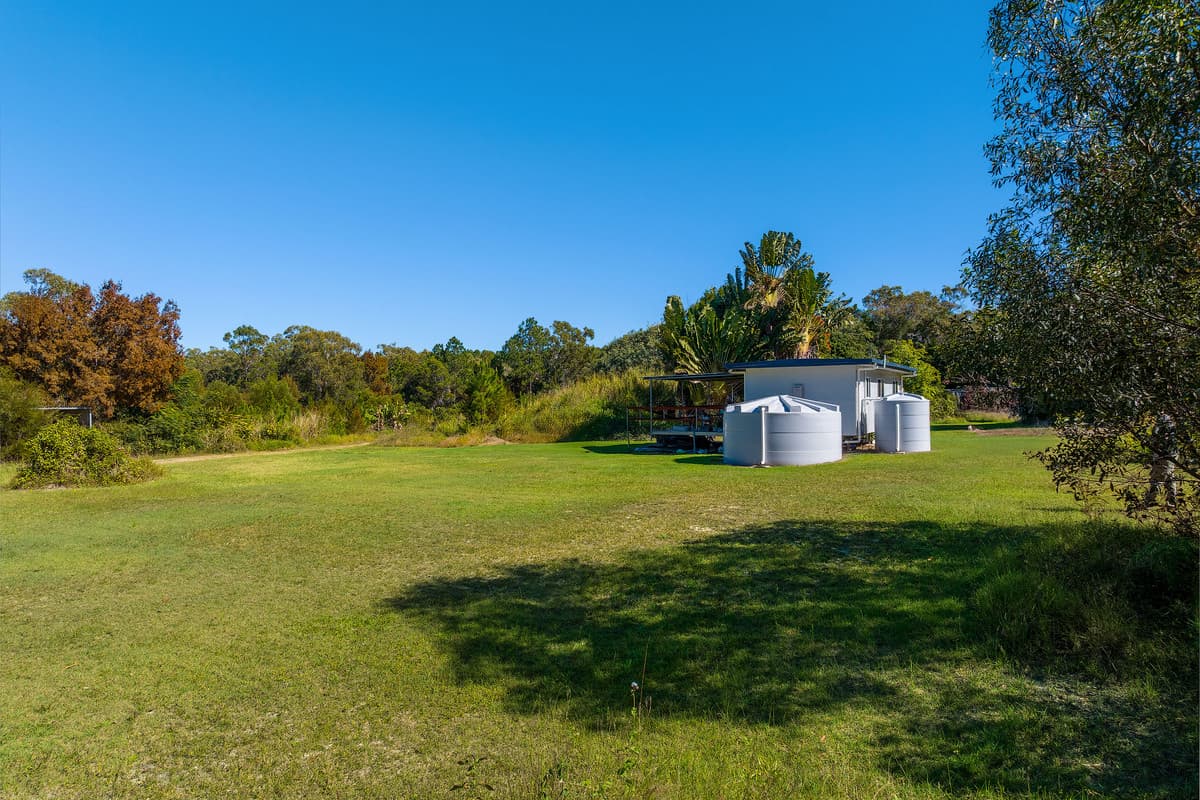 15 Rainbow Beach Road, Wallu - Thumbnail 3