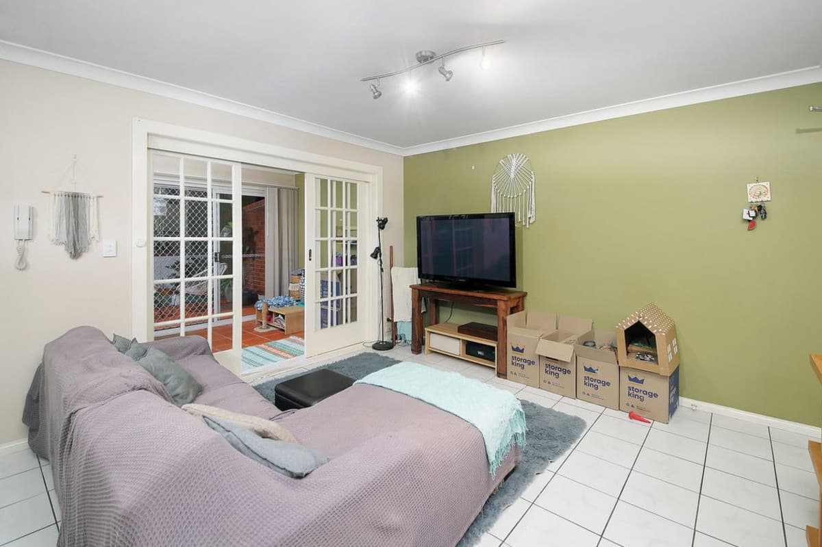 11 Beatrice Street, Greenslopes - Thumbnail 4