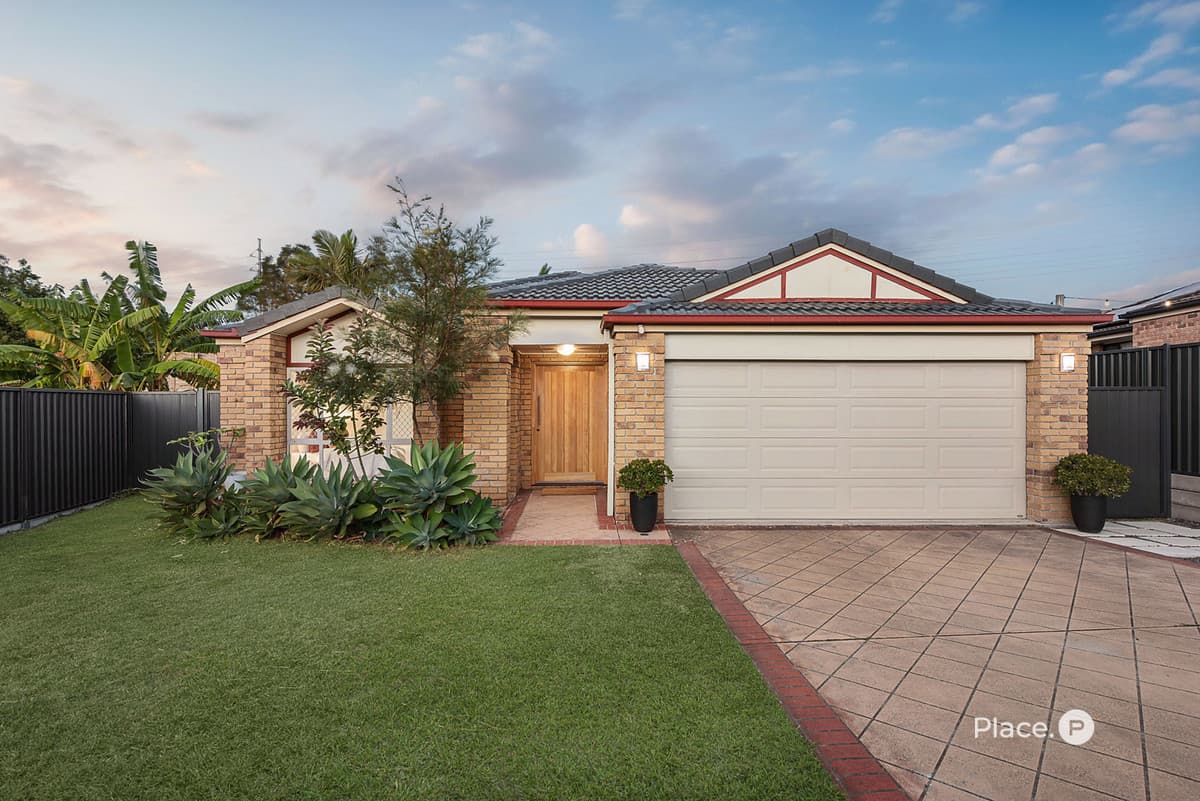 38 Silky Oak Crescent, Carindale - Thumbnail 2