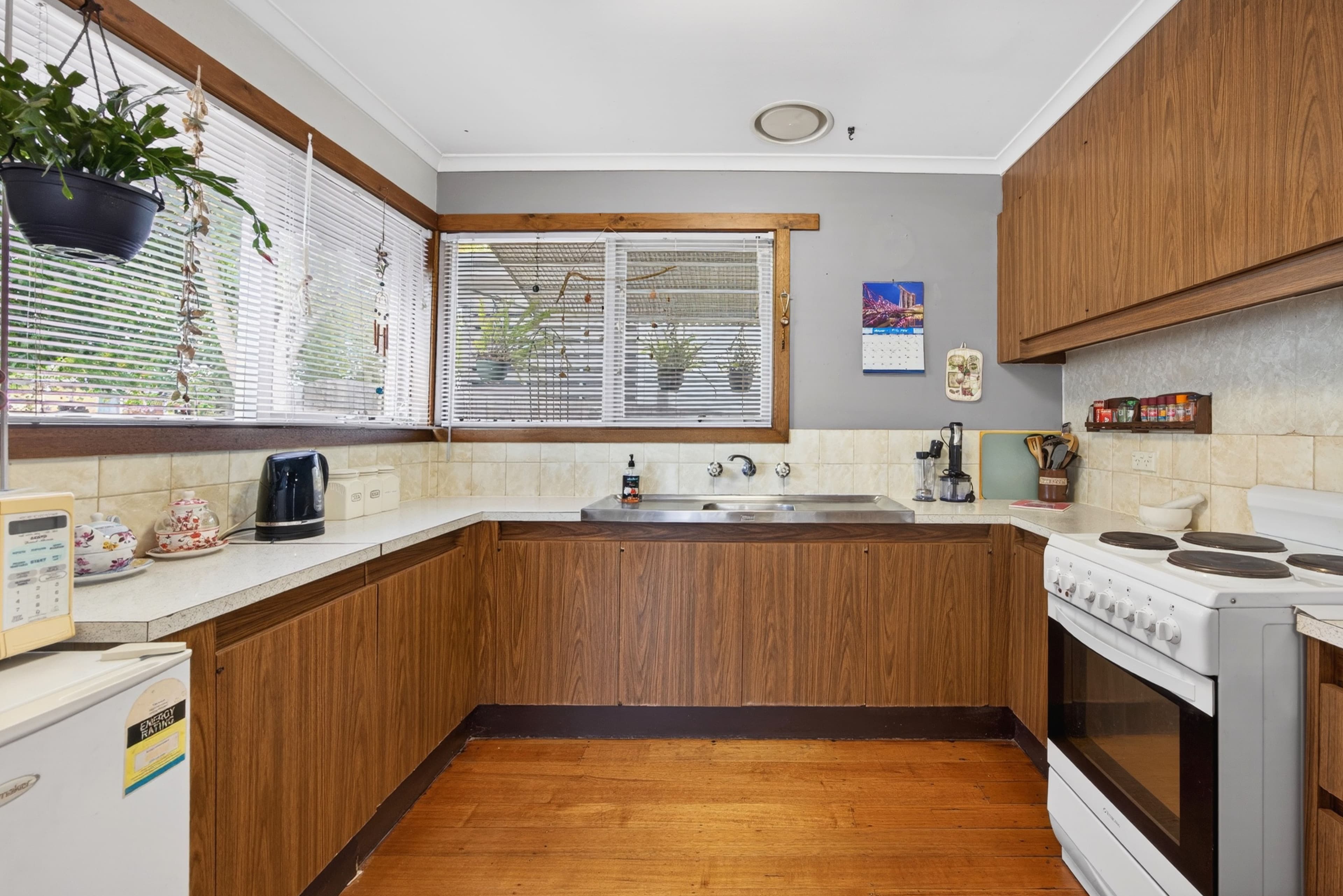 154 Seventh Avenue, Rosebud VIC 3939, Rosebud - Thumbnail 3