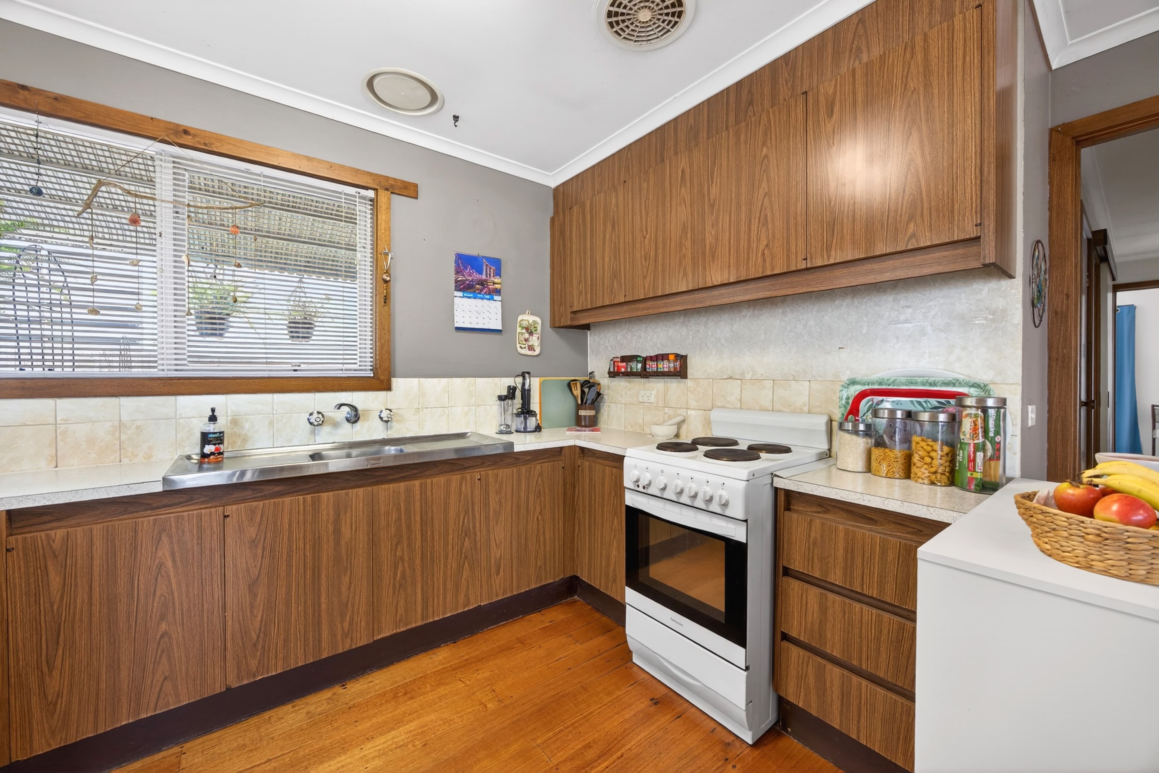 154 Seventh Avenue, Rosebud VIC 3939, Rosebud - Thumbnail 4