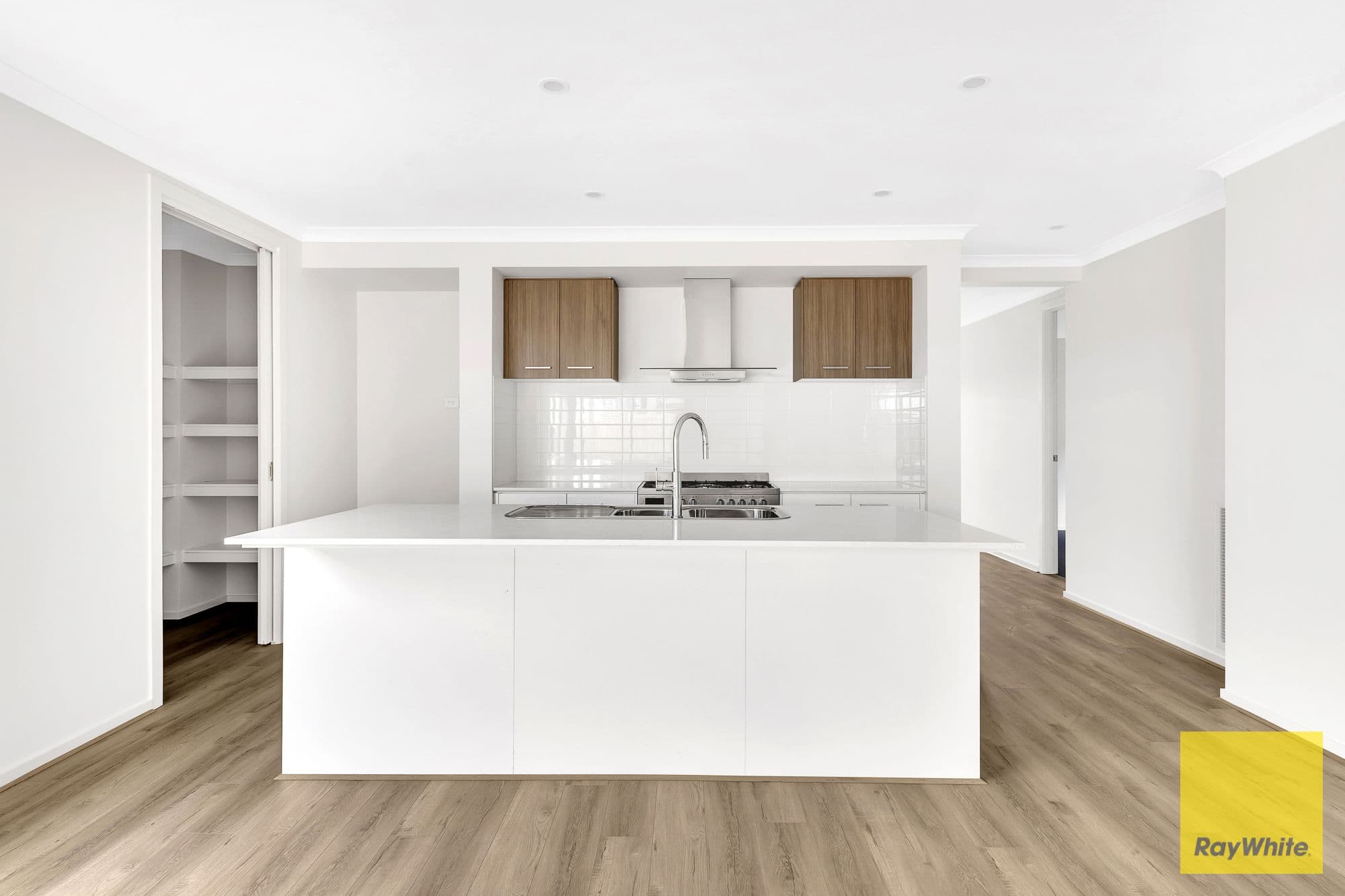 37 Farleigh Drive (Lot 1305), Tarneit VIC 3029, Tarneit - Thumbnail 3