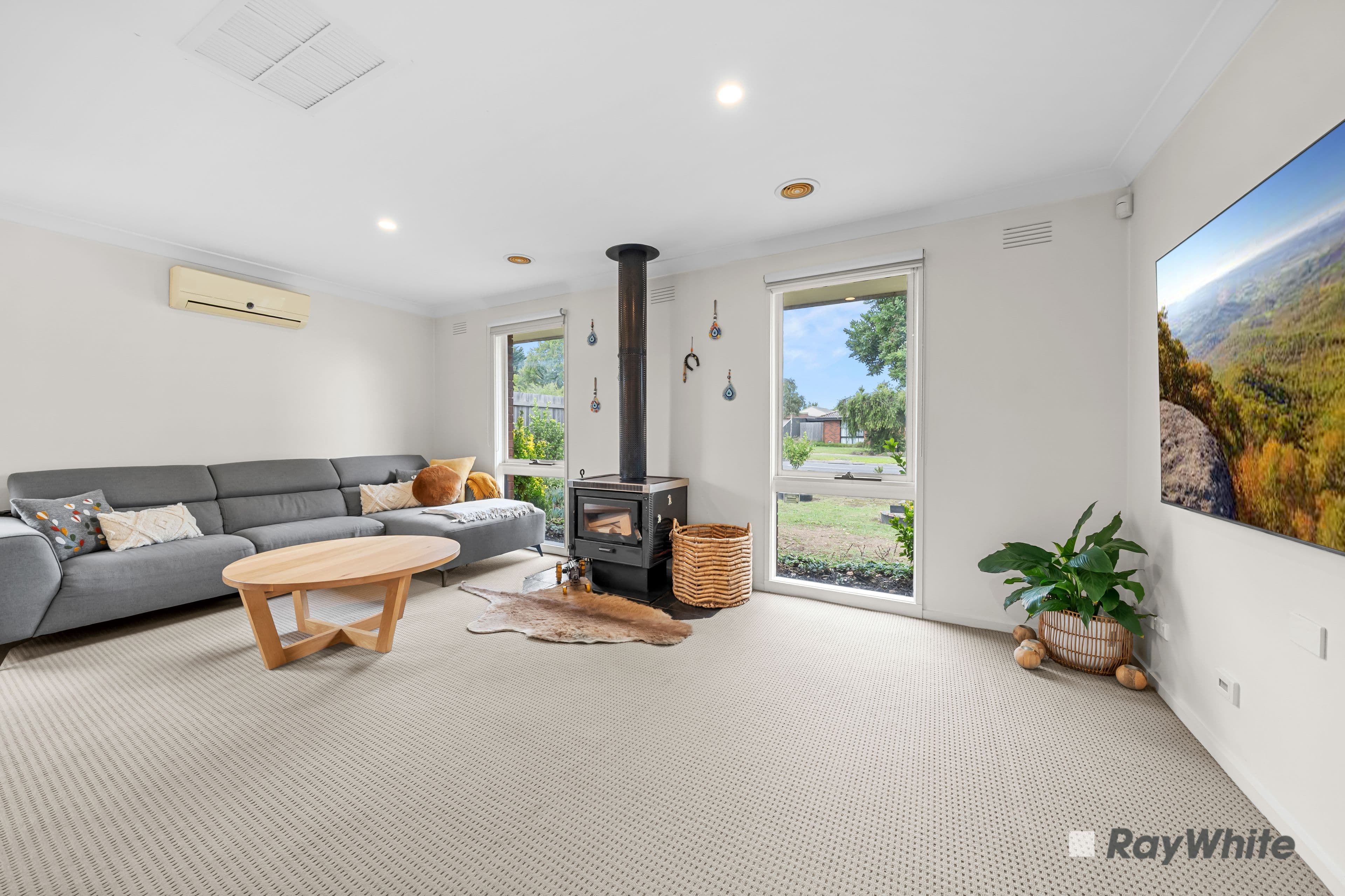 41 Guildford Crescent, NARRE WARREN VIC 3805, Narre Warren - Thumbnail 3