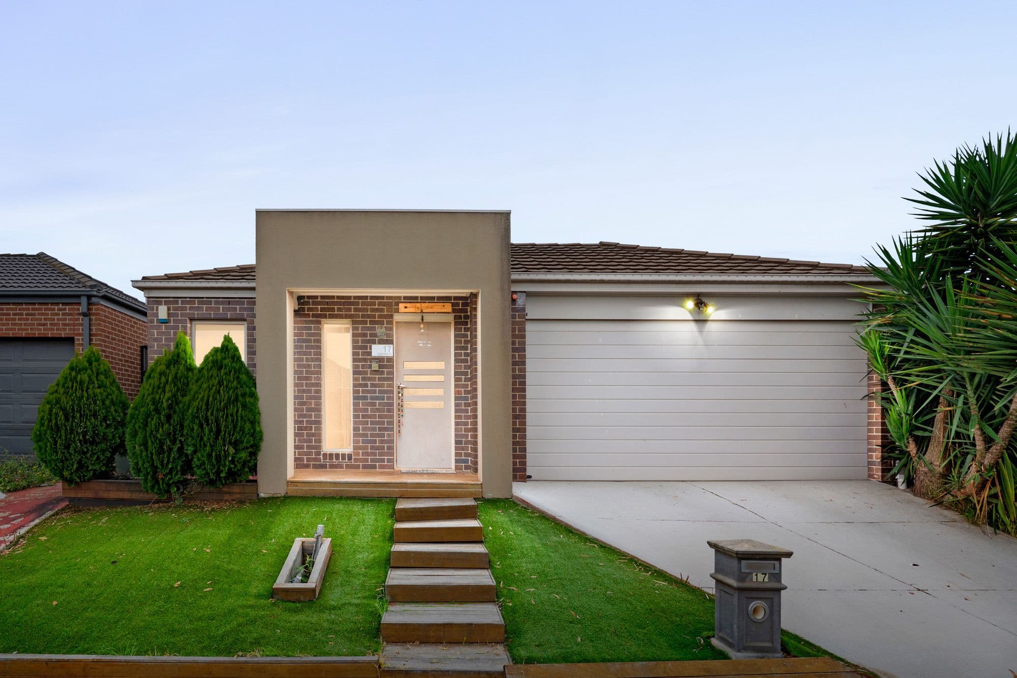 17 Redcliffe Parade, Tarneit VIC 3029, Tarneit - Image 1