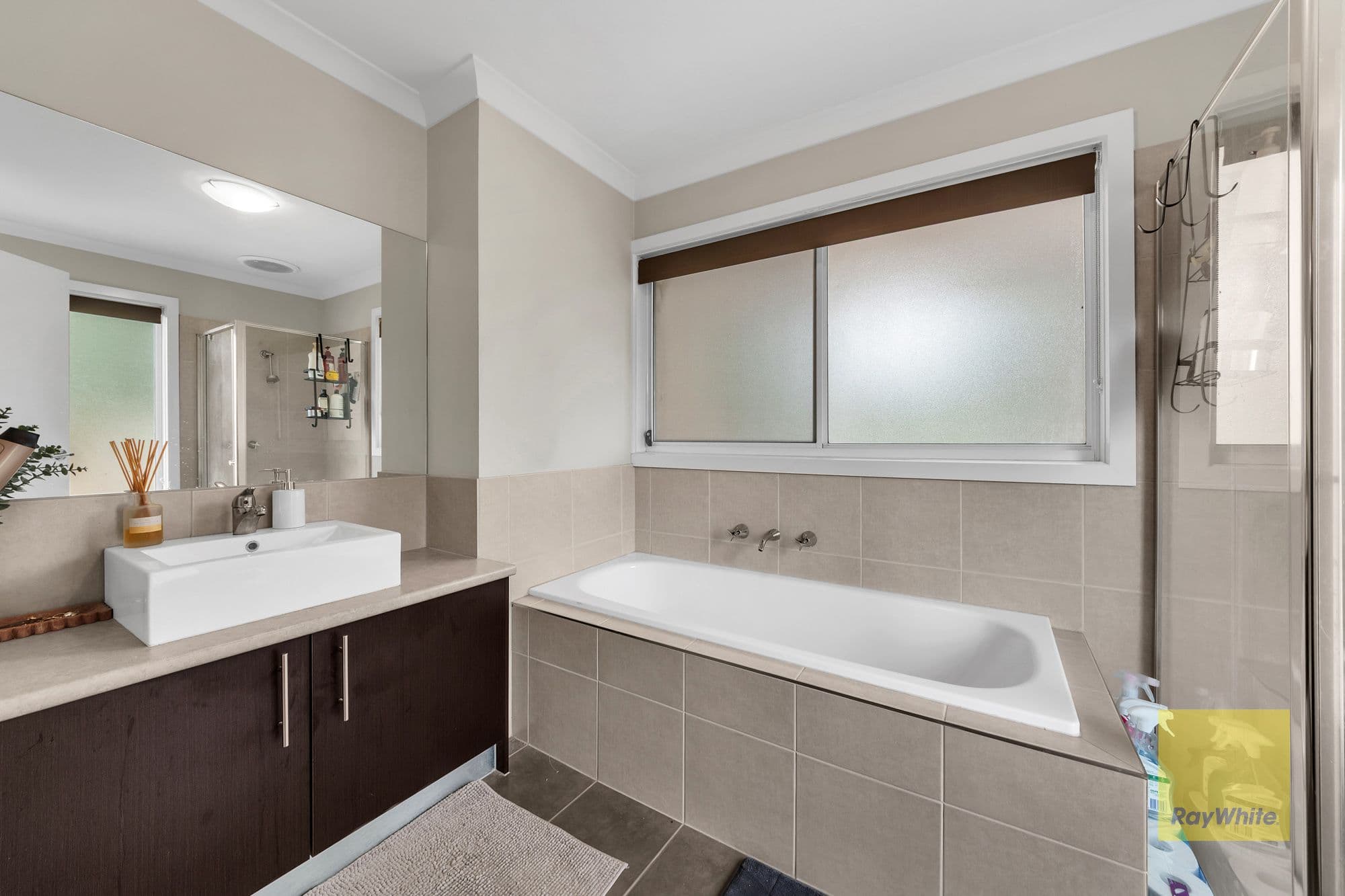 20B Honolulu Drive, Point Cook VIC 3030, Point Cook - Thumbnail 5