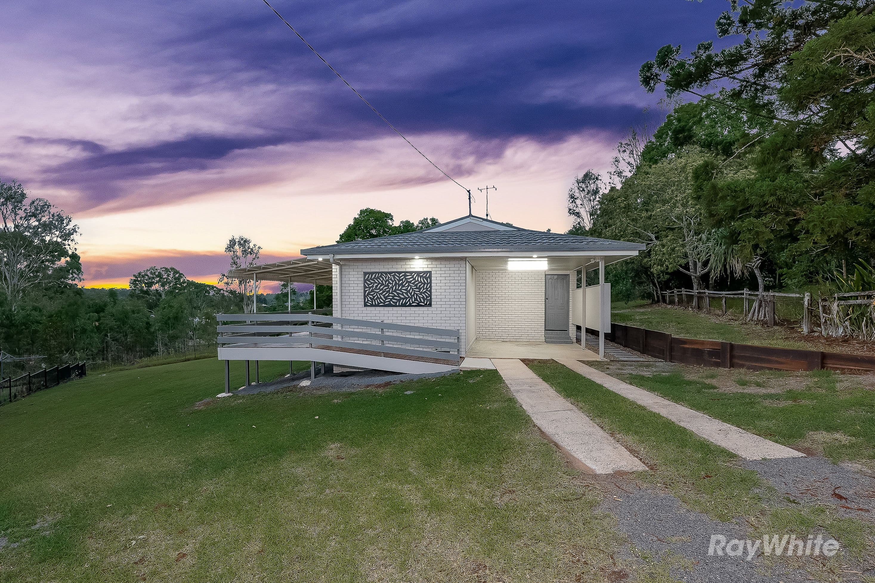 8 Forsyth Street, Gin Gin QLD 4671, Gin Gin - Thumbnail 2