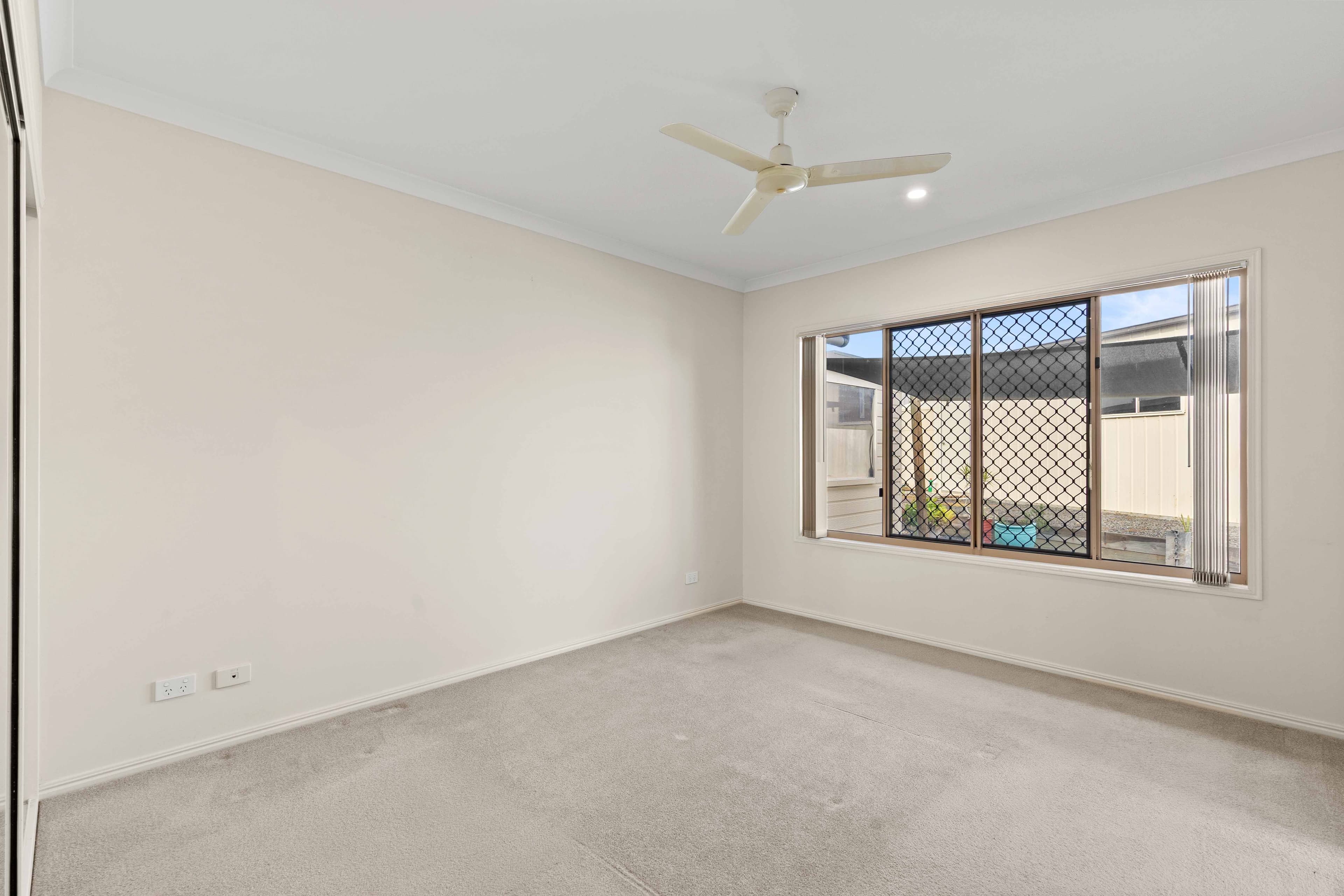 1 Kingfisher Drive, Oakhurst QLD 4650, Oakhurst - Thumbnail 6