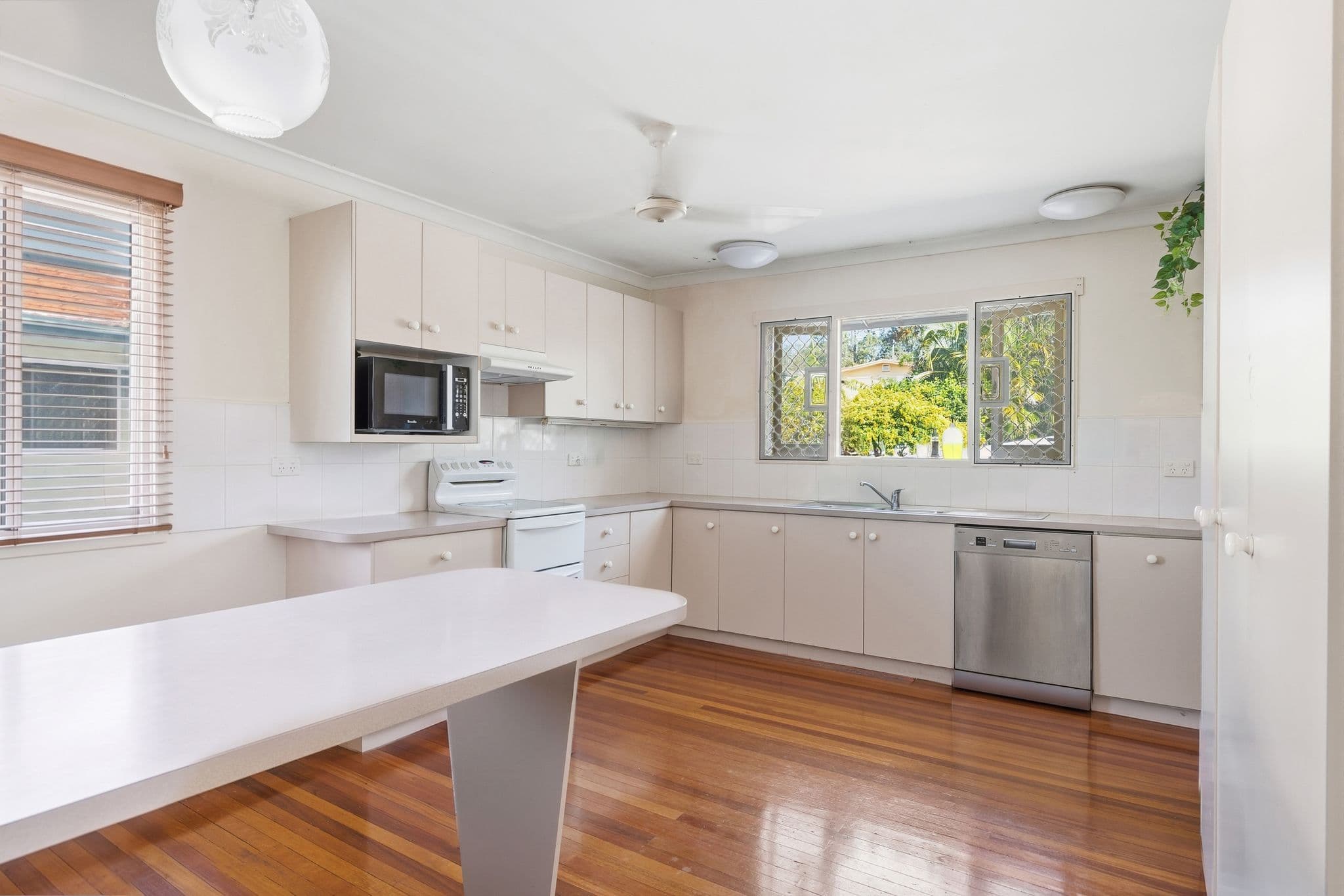 46 Wetherby Street, Geebung QLD 4034, Geebung - Thumbnail 2