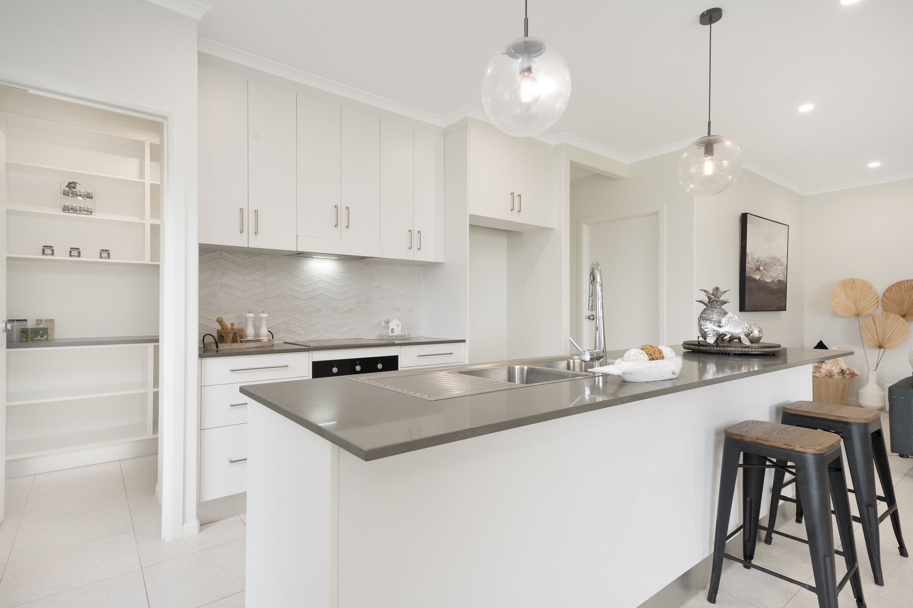 7 Bribie Chase, Burdell QLD 4818, Burdell - Thumbnail 3