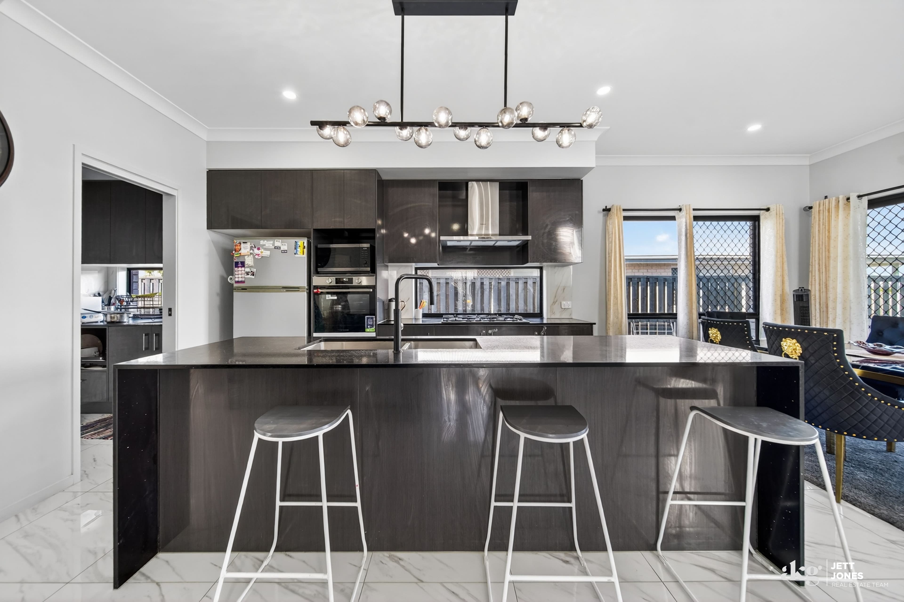8 Vineyard Drive, Greenbank QLD 4124, Greenbank - Thumbnail 7