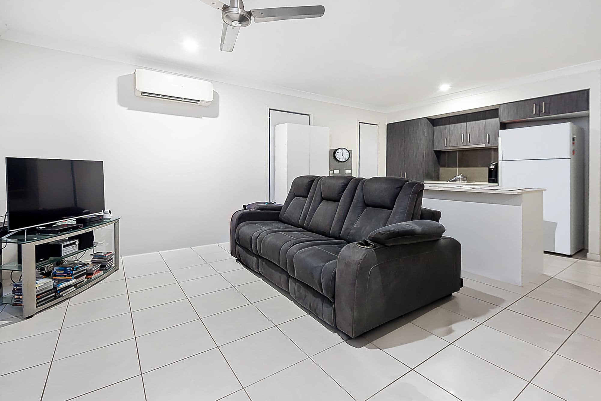 29 Hyland Circuit, FLAGSTONE QLD 4280, Flagstone - Thumbnail 2