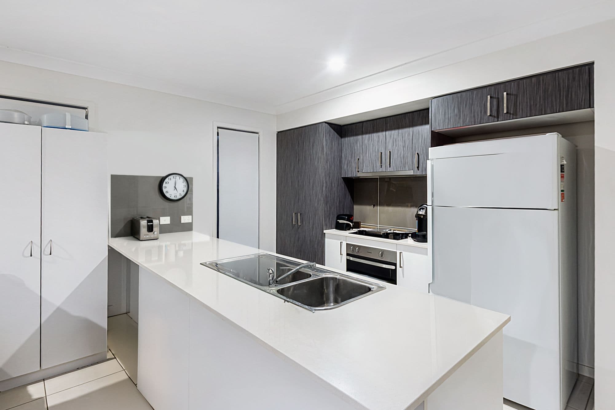 29 Hyland Circuit, FLAGSTONE QLD 4280, Flagstone - Thumbnail 3