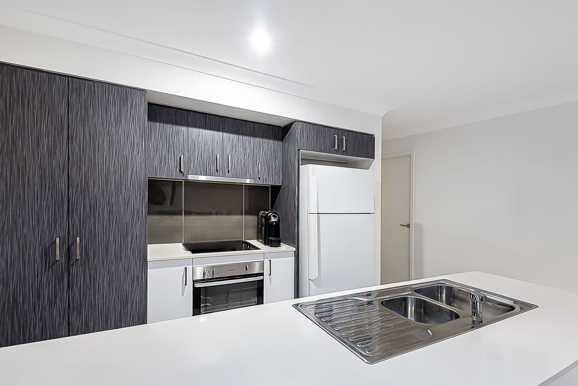 29 Hyland Circuit, FLAGSTONE QLD 4280, Flagstone - Thumbnail 4