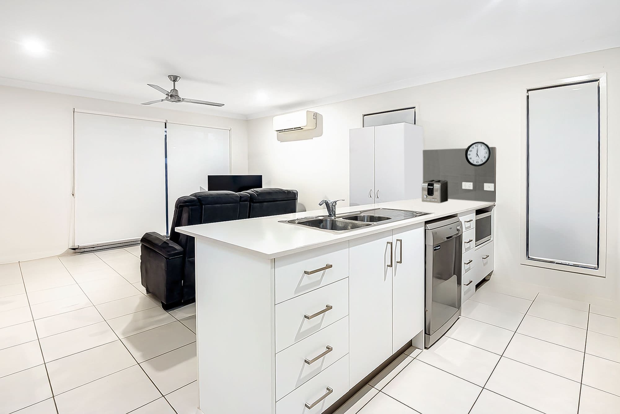 29 Hyland Circuit, FLAGSTONE QLD 4280, Flagstone - Thumbnail 7