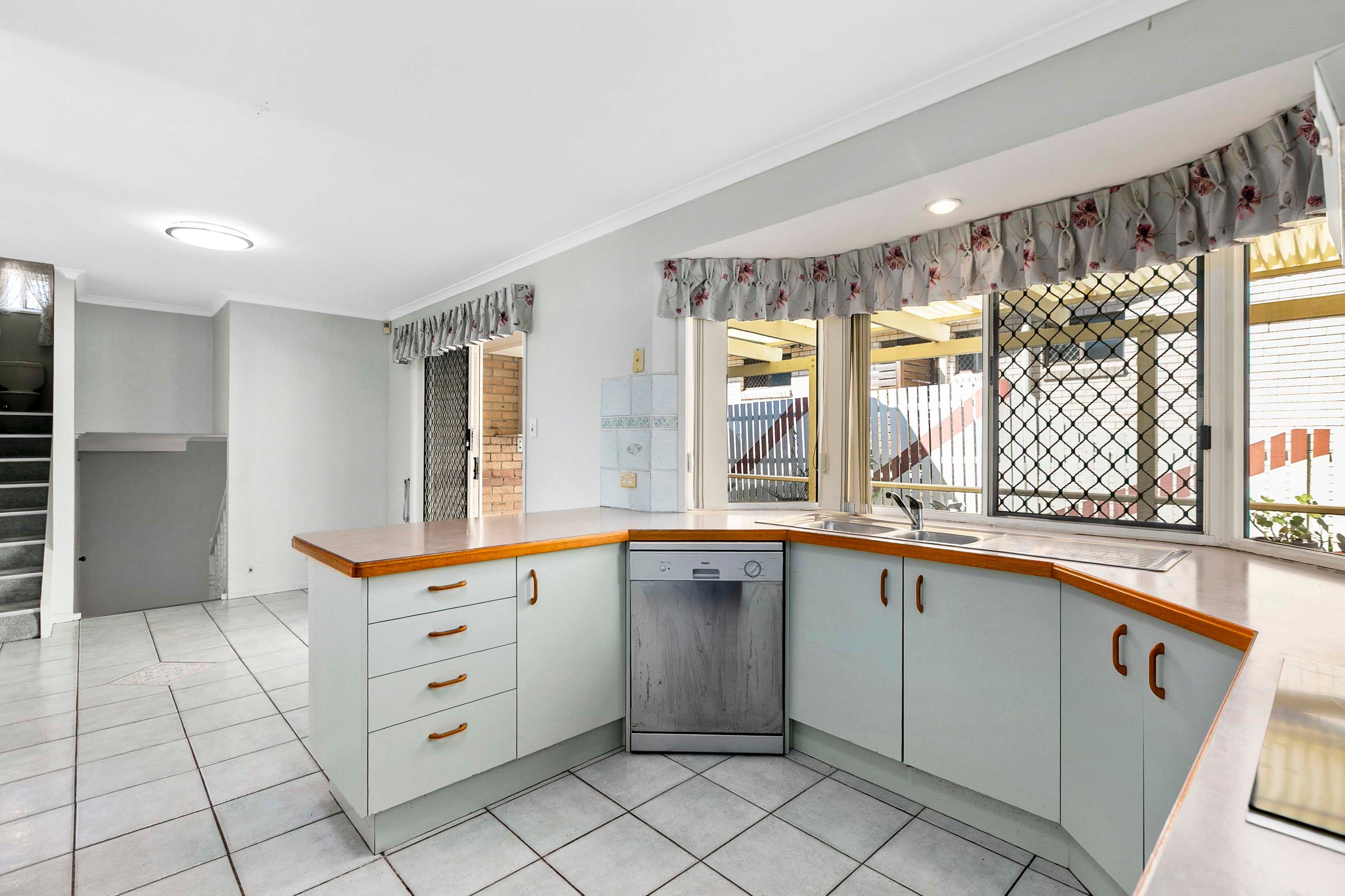 440 Boat Harbour Drive, Torquay QLD 4655, Torquay - Thumbnail 6