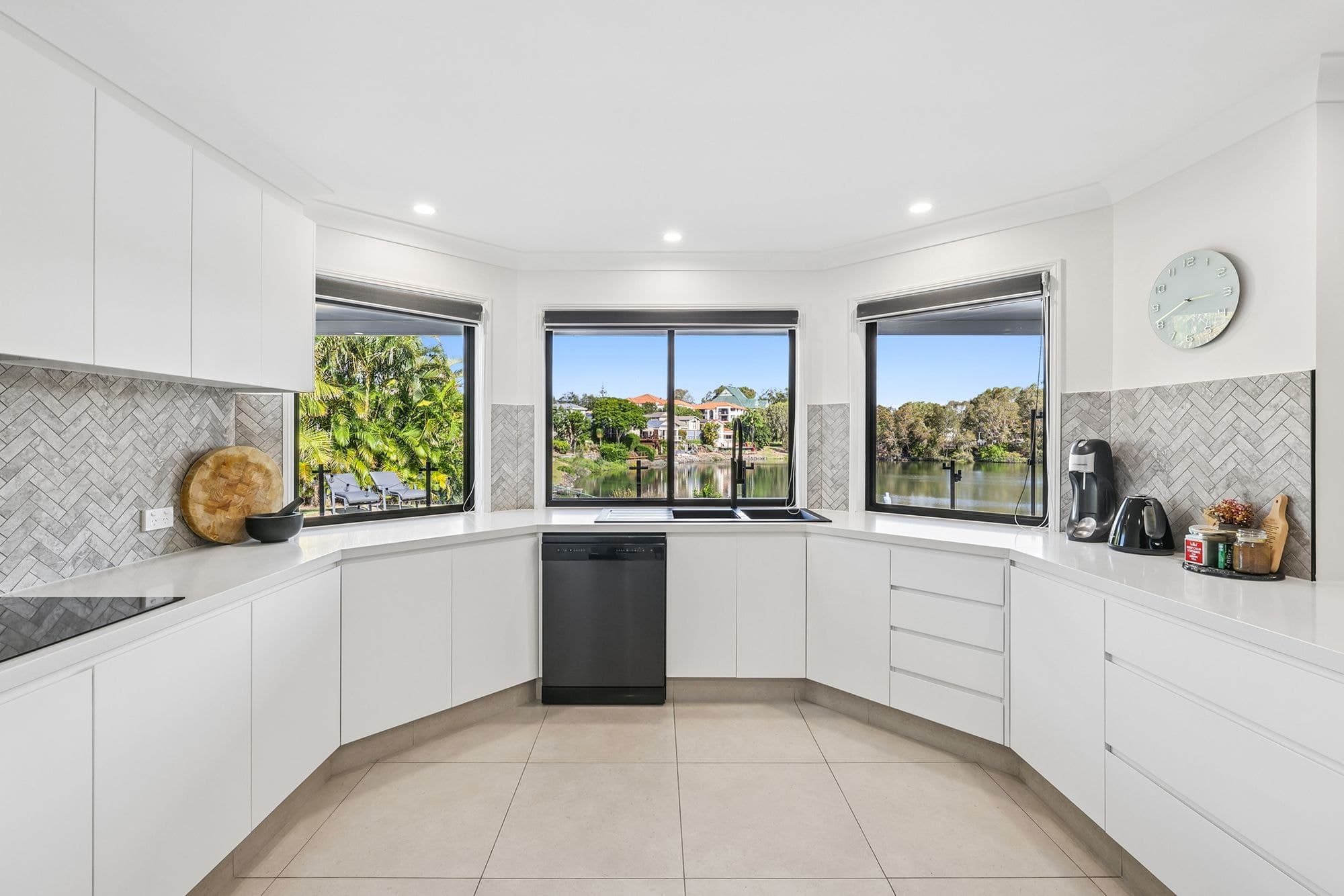 10 Malvern Place, Robina QLD 4226, Robina - Thumbnail 6