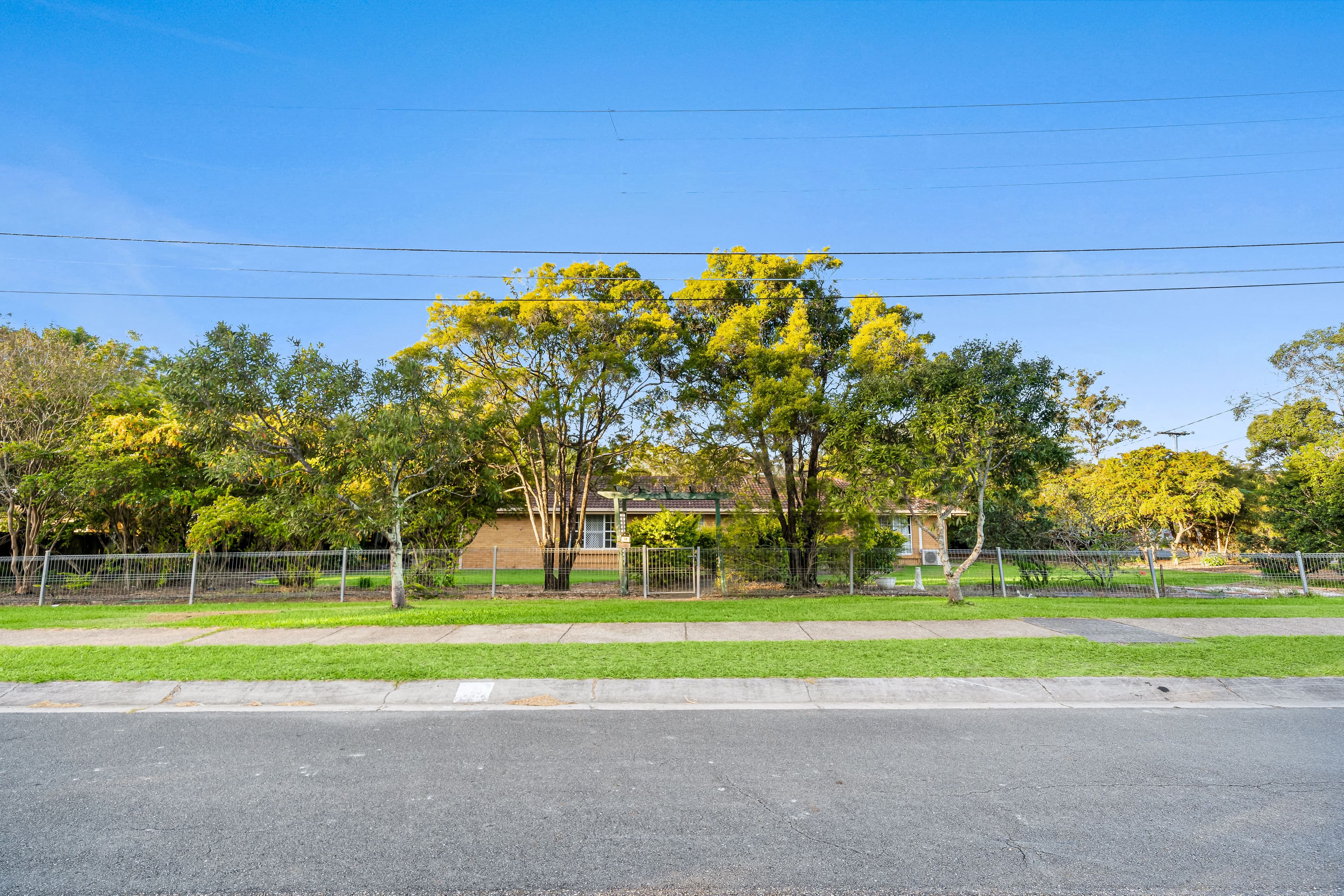 13 Coral Avenue, Loganholme QLD 4129, Loganholme - Thumbnail 5
