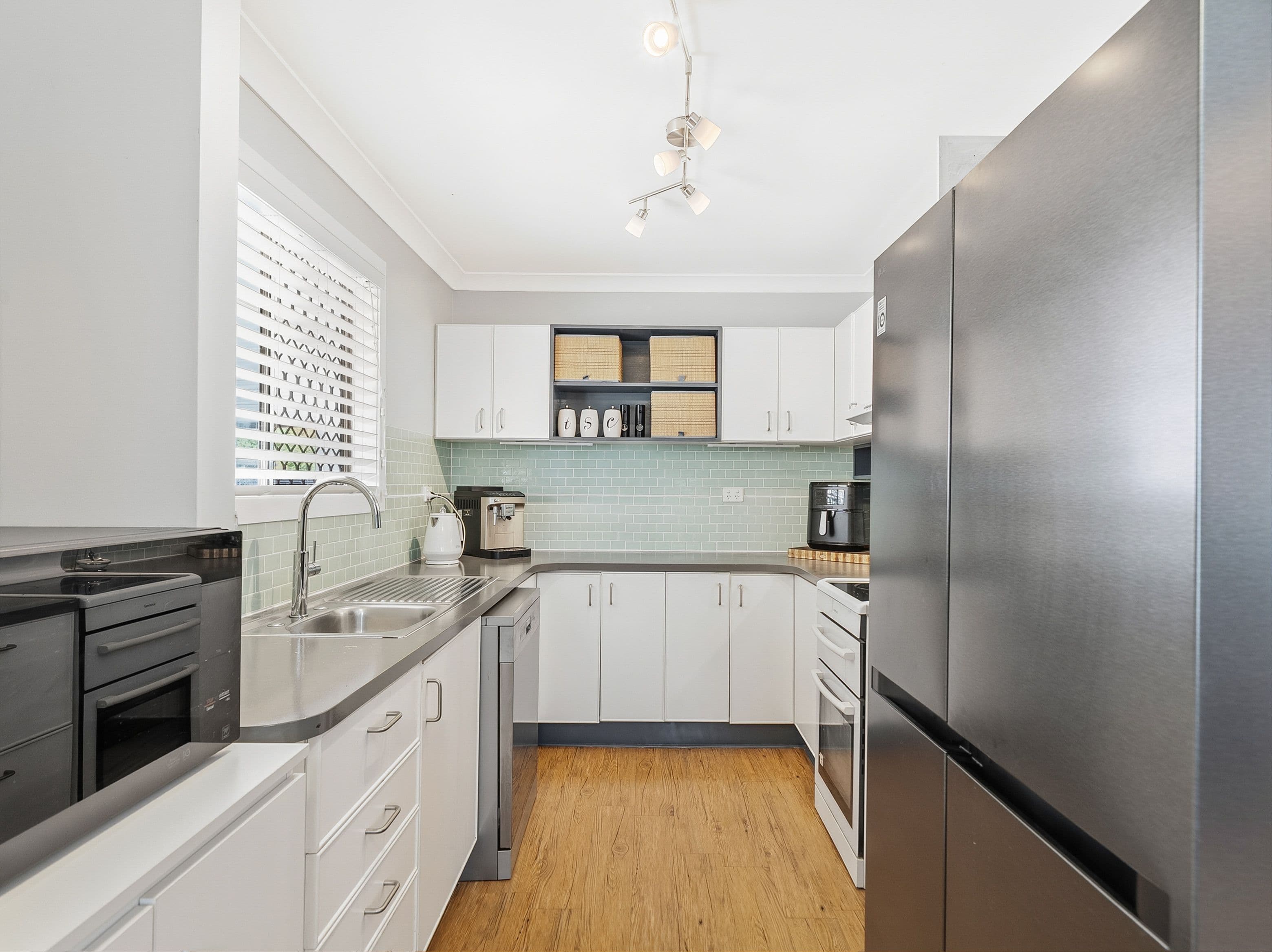 19 Brunel Street, Kippa-Ring QLD 4021, Kippa-Ring - Thumbnail 7
