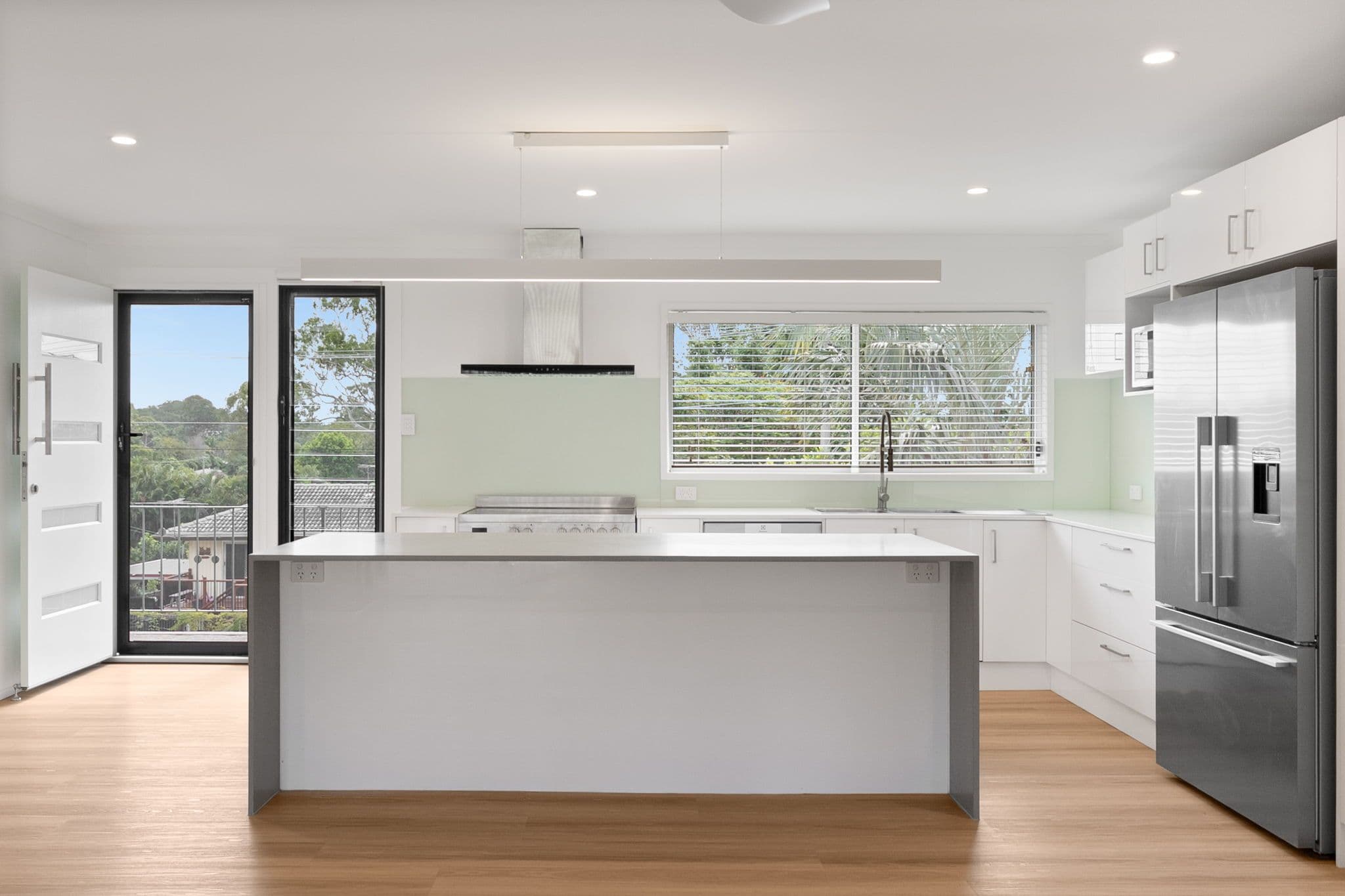 12 Cleves Street, Beenleigh QLD 4207, Beenleigh - Thumbnail 2