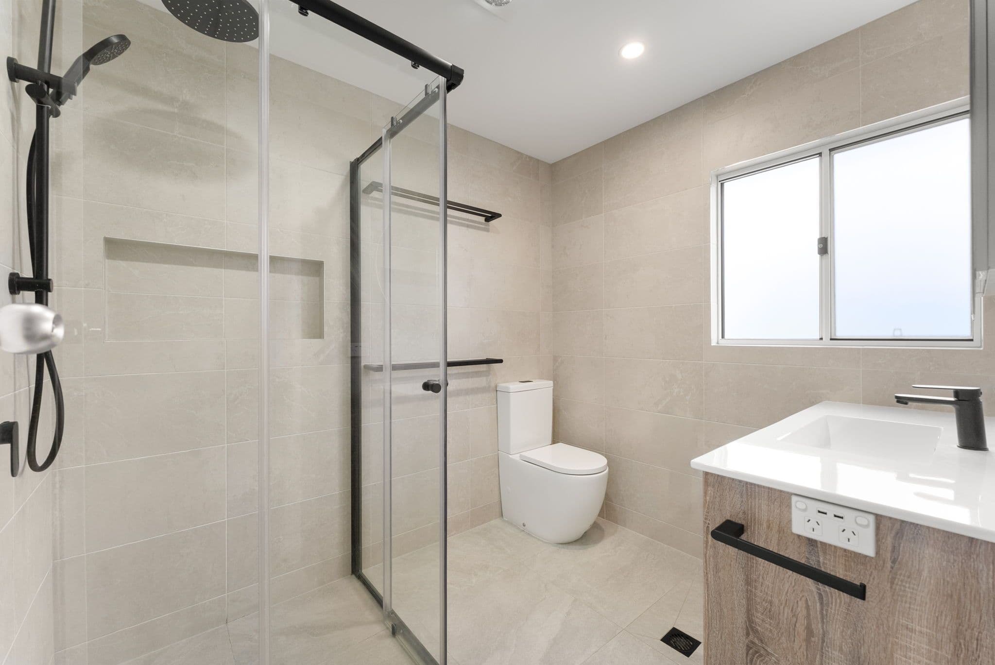 12 Cleves Street, Beenleigh QLD 4207, Beenleigh - Thumbnail 4