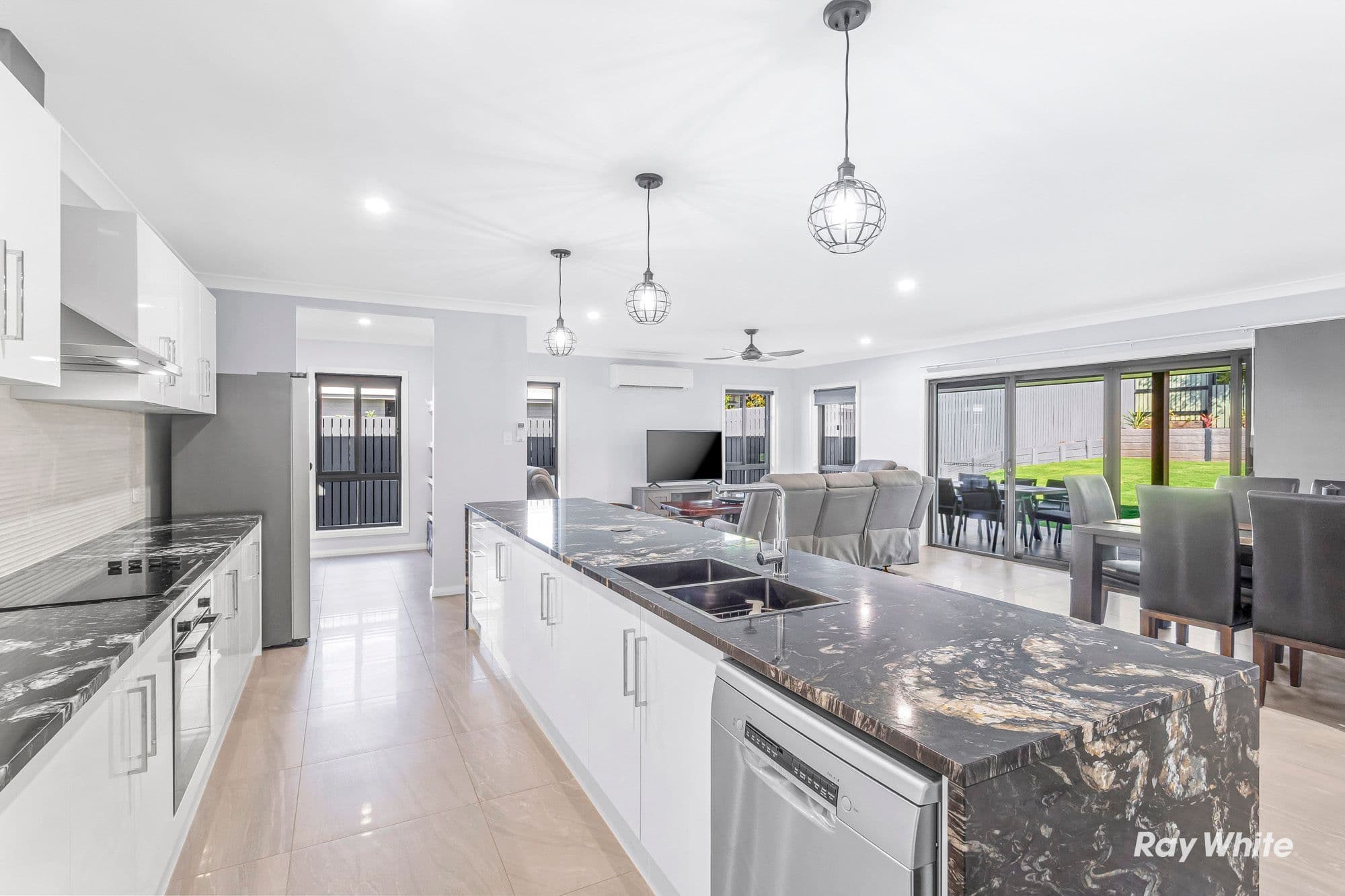 72 Swordfish Avenue, Taranganba QLD 4703, Taranganba - Thumbnail 5