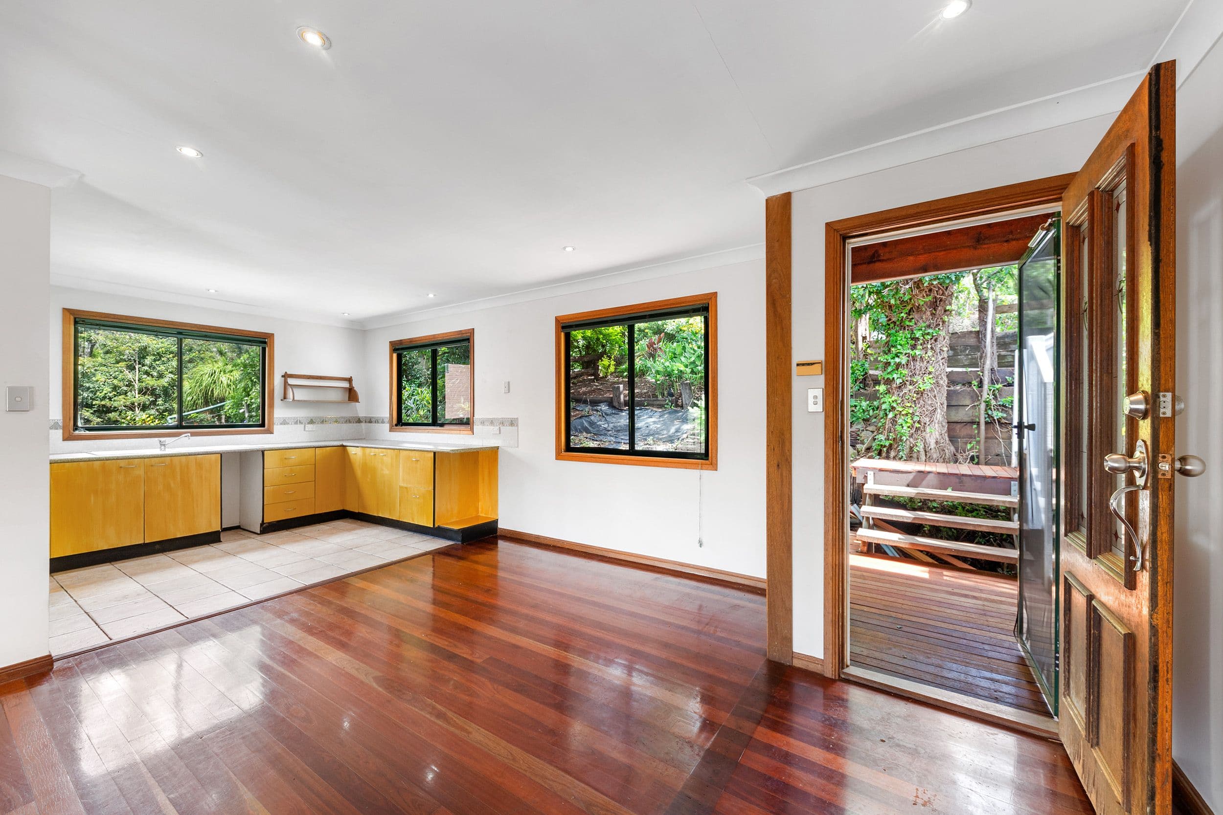 95 Contour Road, Tamborine Mountain QLD 4272, Tamborine Mountain - Thumbnail 5