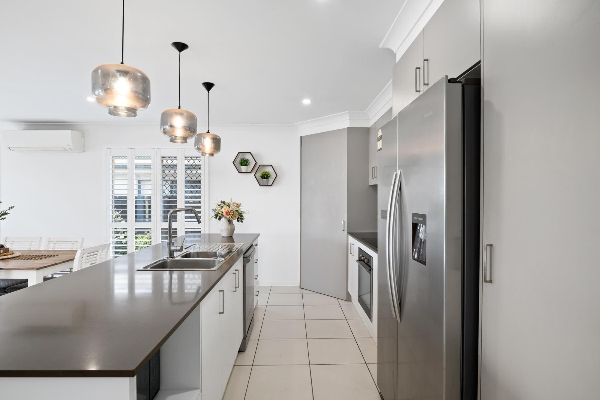 64 Minerva Street, South Ripley QLD 4306, South Ripley - Thumbnail 5