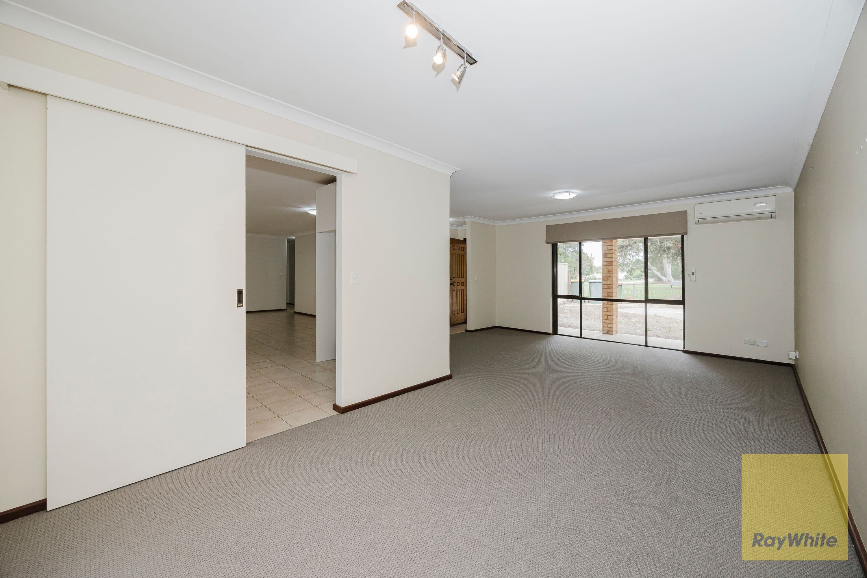 4 Casma Grove, Ballajura WA 6066, Ballajura - Thumbnail 7