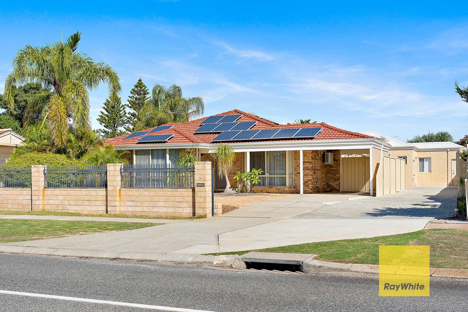 86 Kingfisher Avenue, Ballajura WA 6066, Ballajura - Thumbnail 2