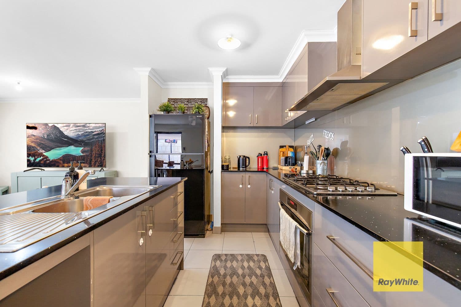 8 Dalton Road, Wellard WA 6170, Wellard - Thumbnail 3