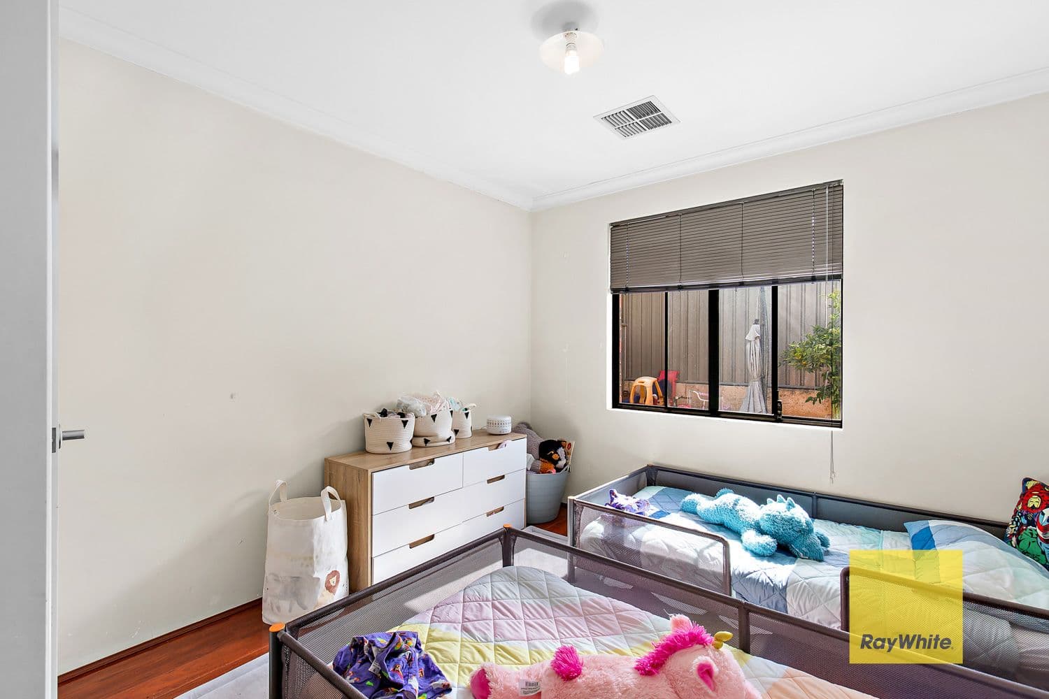 8 Dalton Road, Wellard WA 6170, Wellard - Thumbnail 8