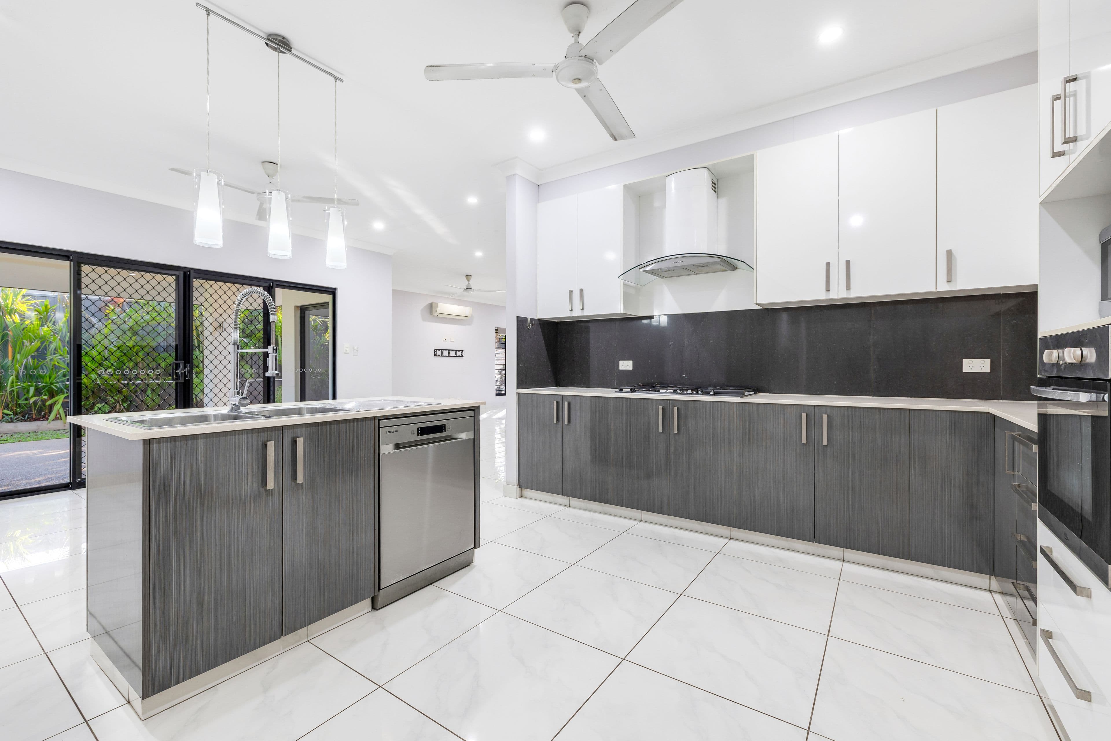 7 Marshall Road, Johnston NT 0832, Johnston - Thumbnail 3