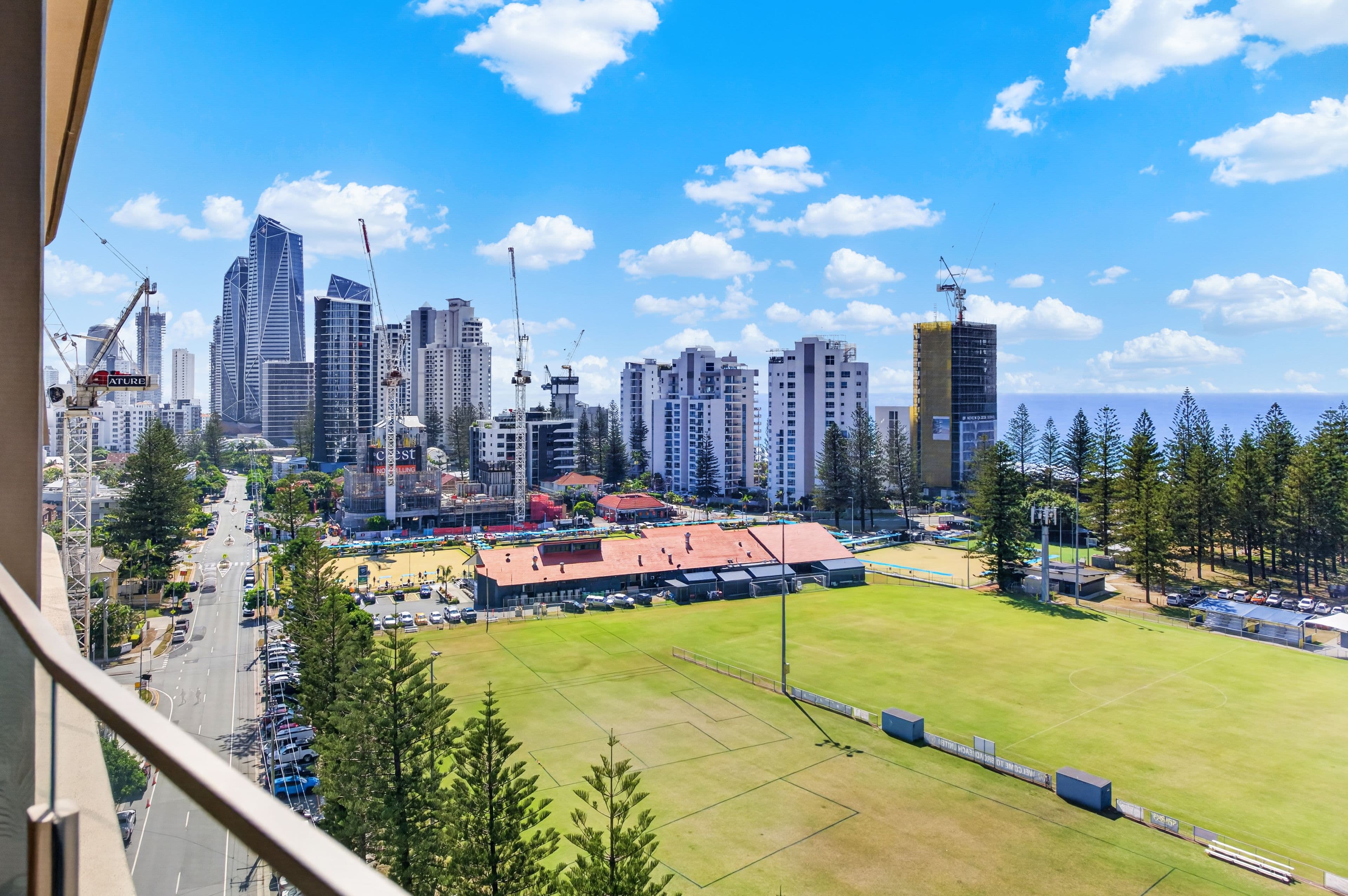 1103/146 Surf Parade, Broadbeach QLD 4218, Broadbeach - Thumbnail 4