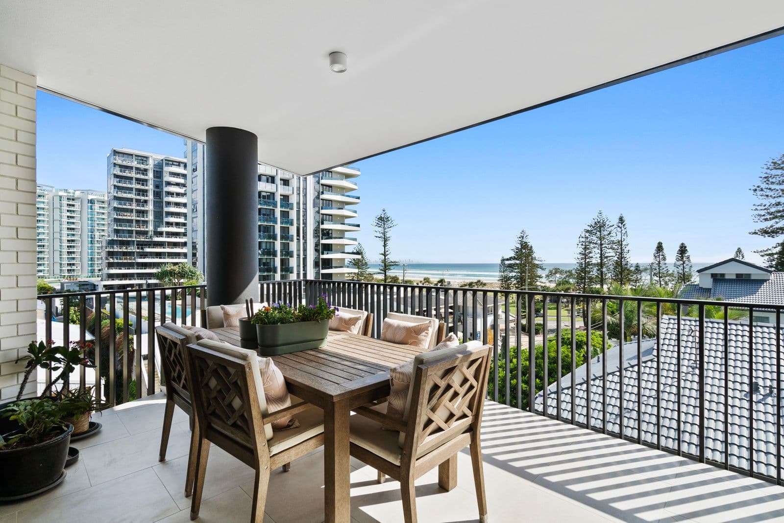 401/8 Churchill Street, Coolangatta QLD 4225, Coolangatta - Thumbnail 2