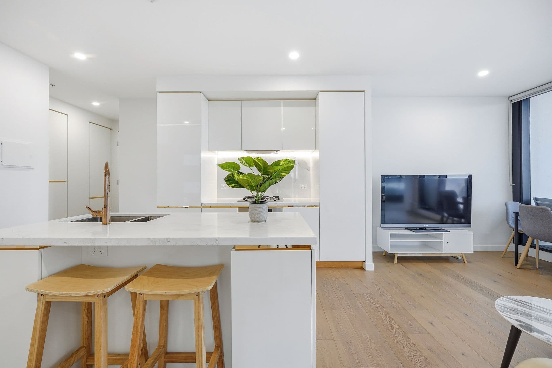 1905/845 Whitehorse Road, Box Hill VIC 3128, Box Hill - Thumbnail 6