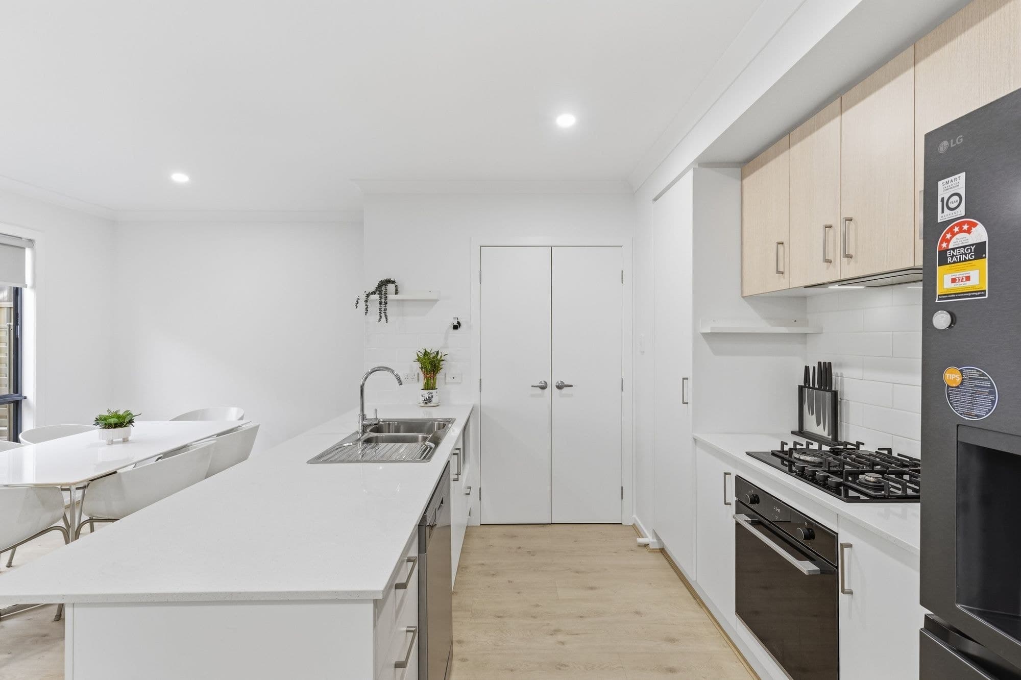 20/21 Lorisch Way, Rochedale QLD 4123, Rochedale - Thumbnail 2