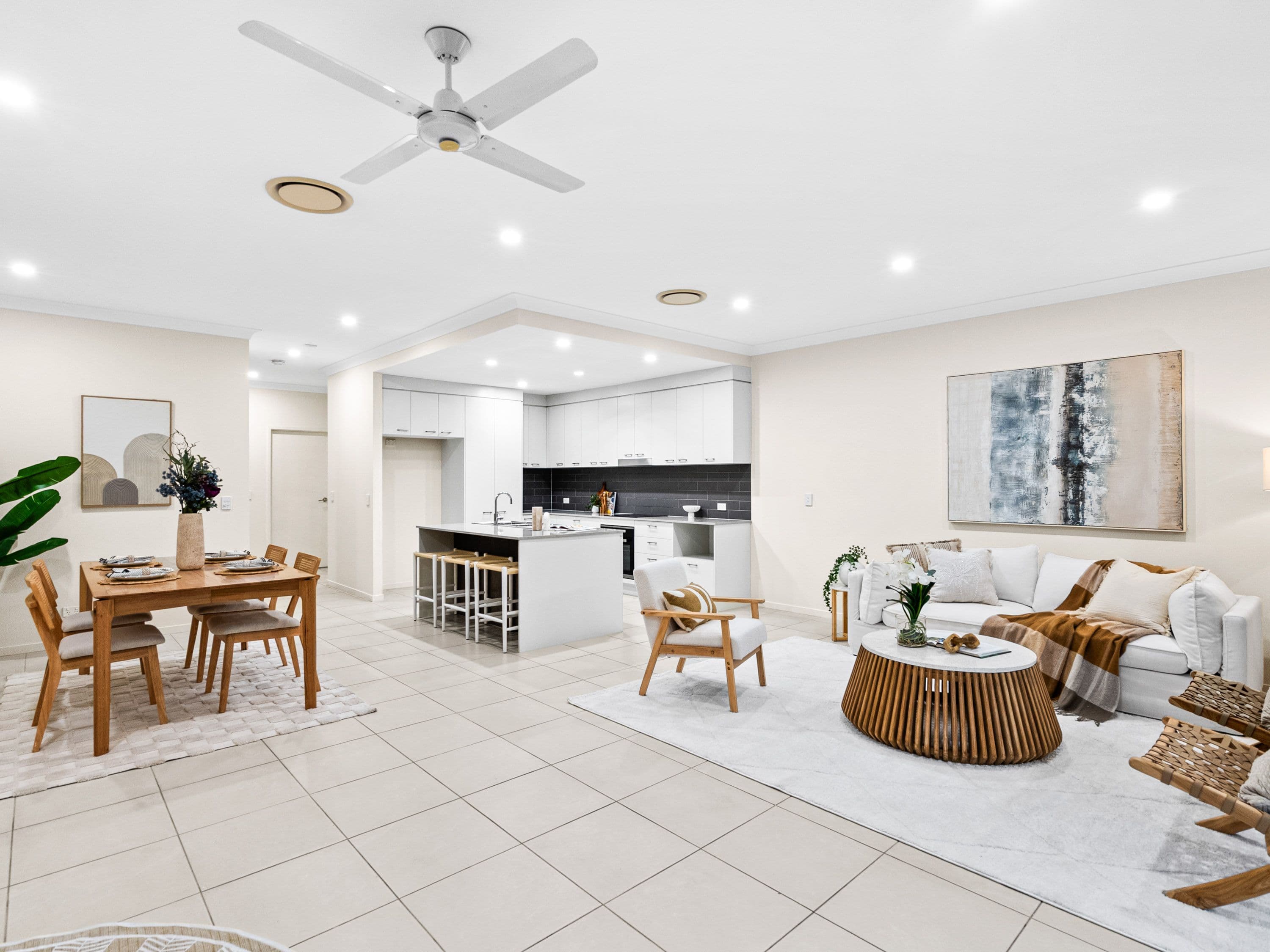 2/1 Luke Close, Sunnybank Hills QLD 4109, Sunnybank Hills - Thumbnail 2