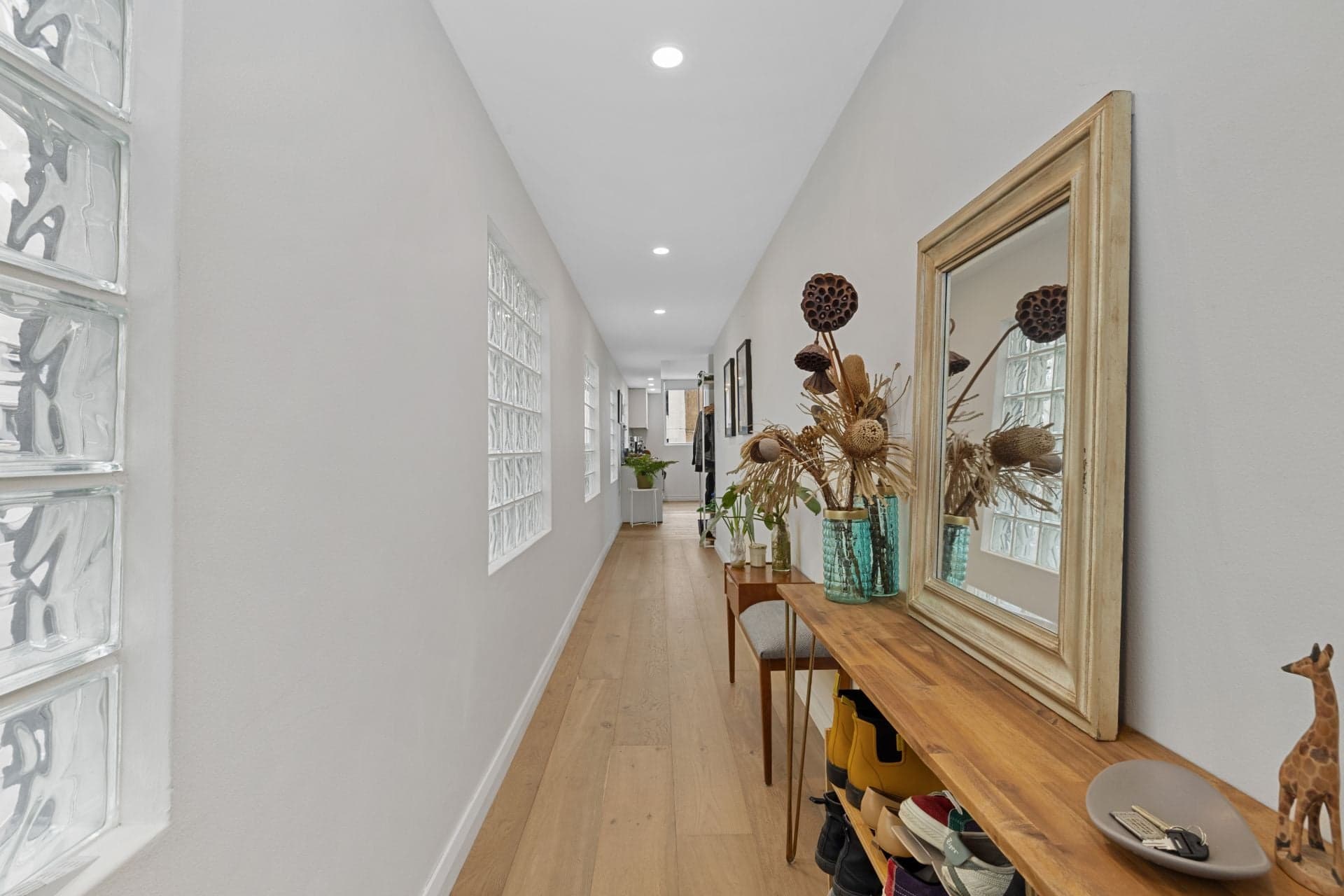 27/8-14 Brumby Street, Surry Hills NSW 2010, Surry Hills - Image 1