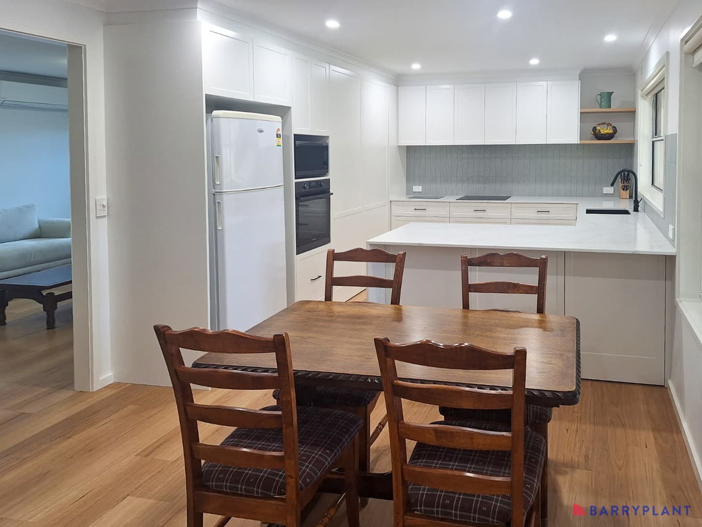 9 Powlett Street, Inverloch, VIC 3996, Inverloch - Thumbnail 6
