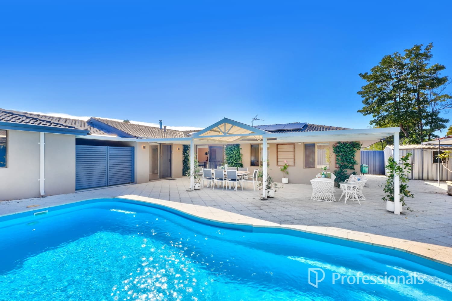 2 Gillon Road, Noranda WA 6062, Noranda - Image 1