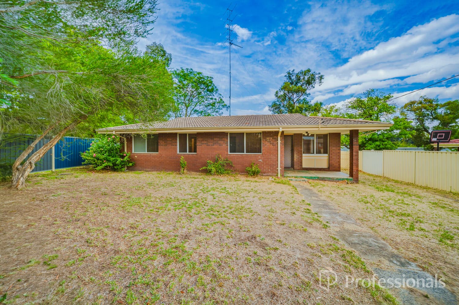 15 Fitzpatrick Place, Waroona WA 6215, Waroona - Image 1