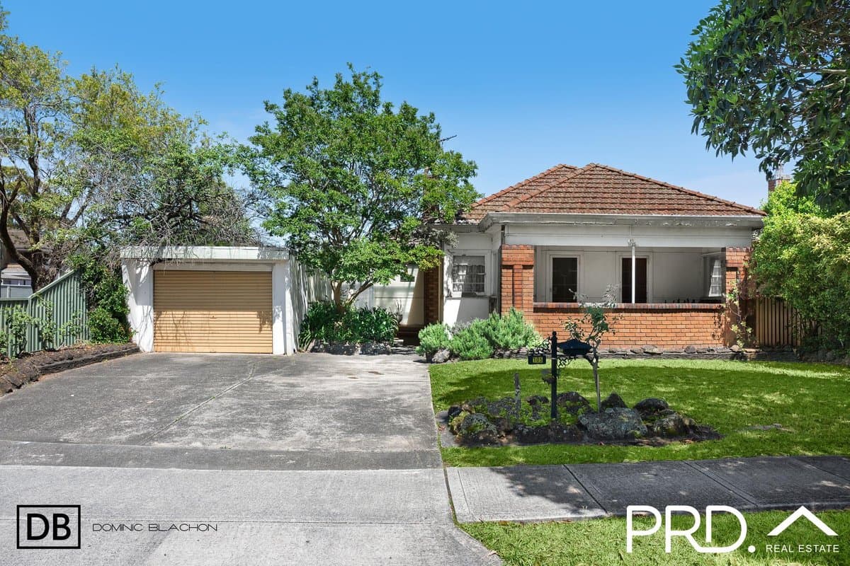 105 Gibson Avenue, PADSTOW NSW 2211, Padstow - Image 1