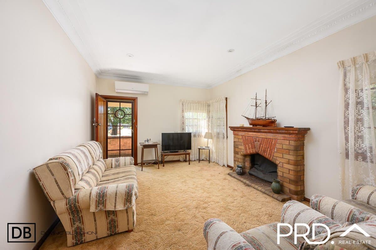 105 Gibson Avenue, PADSTOW NSW 2211, Padstow - Thumbnail 3
