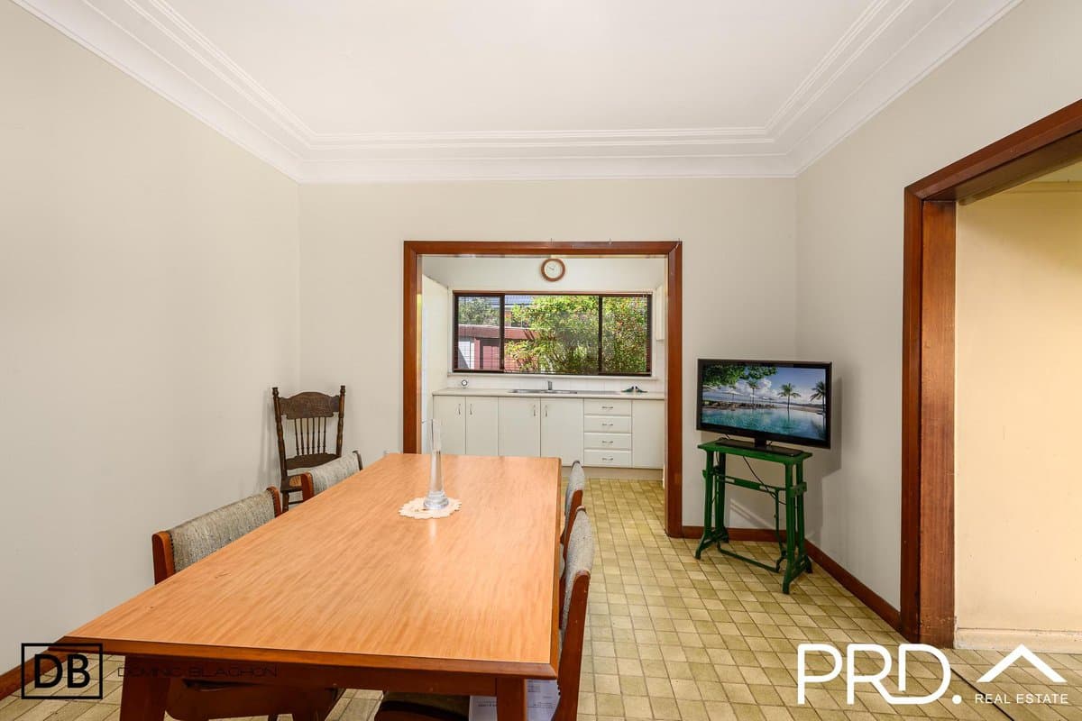 105 Gibson Avenue, PADSTOW NSW 2211, Padstow - Thumbnail 4